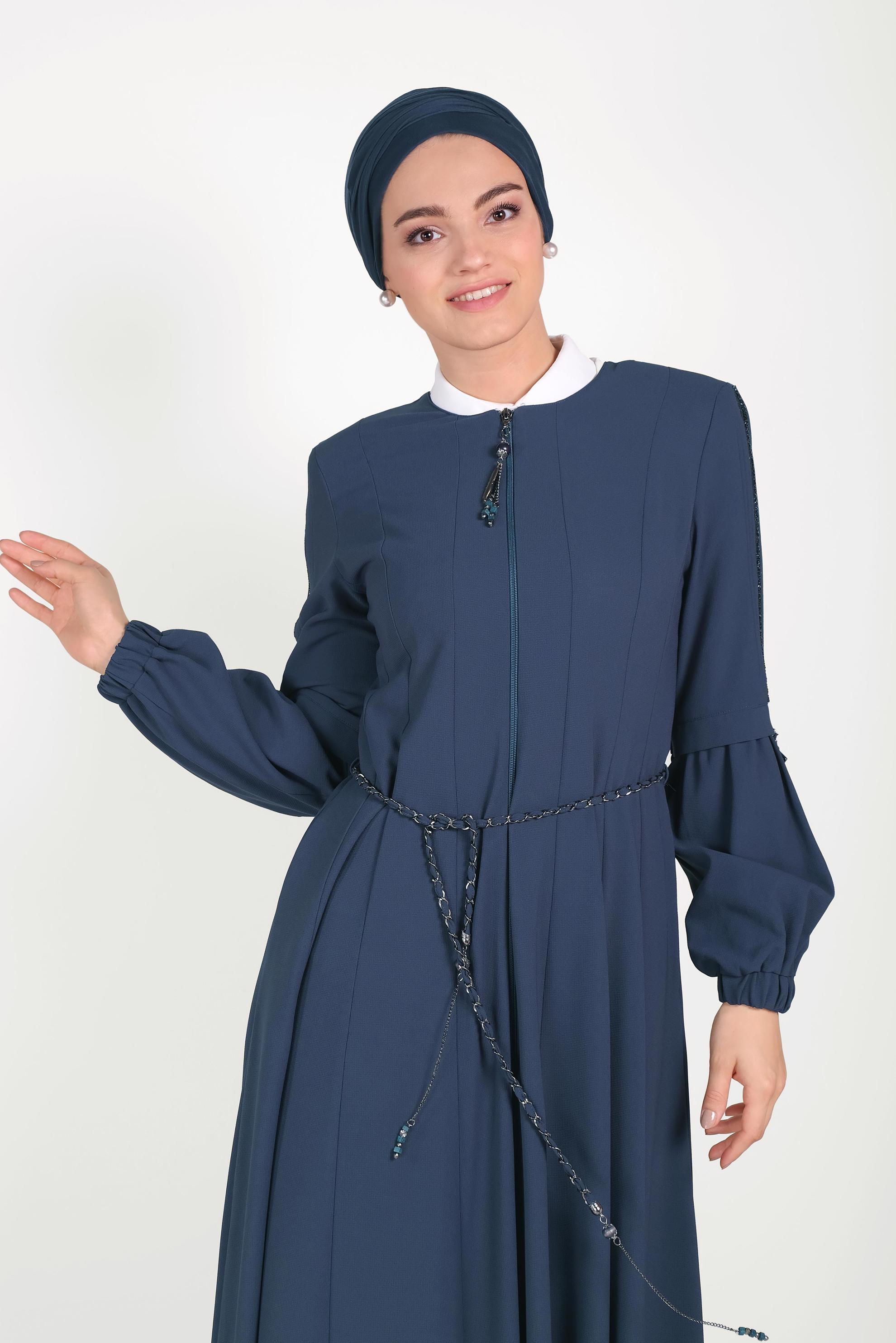 Tesettür giyim LACİVERT TAŞ ŞERİTLİ FERMUARLI PARDESÜ 10201