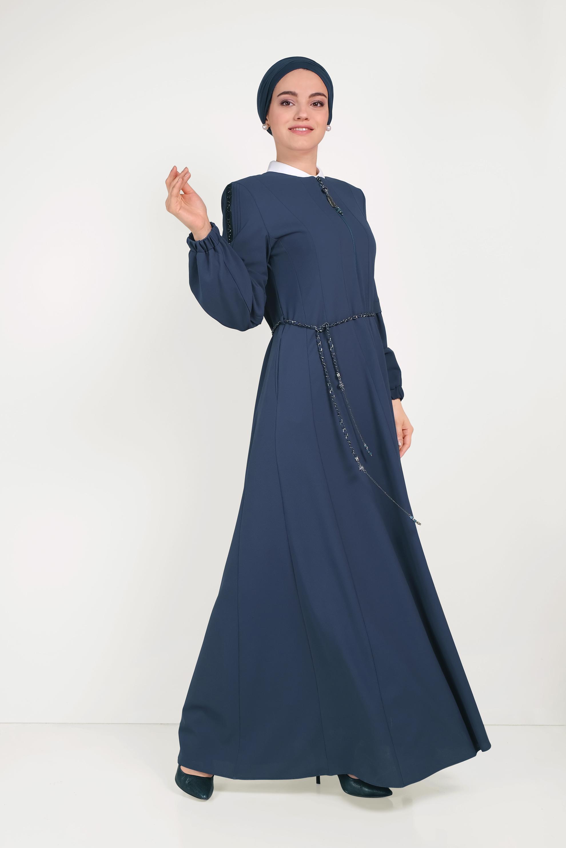Tesettür giyim LACİVERT TAŞ ŞERİTLİ FERMUARLI PARDESÜ 10201