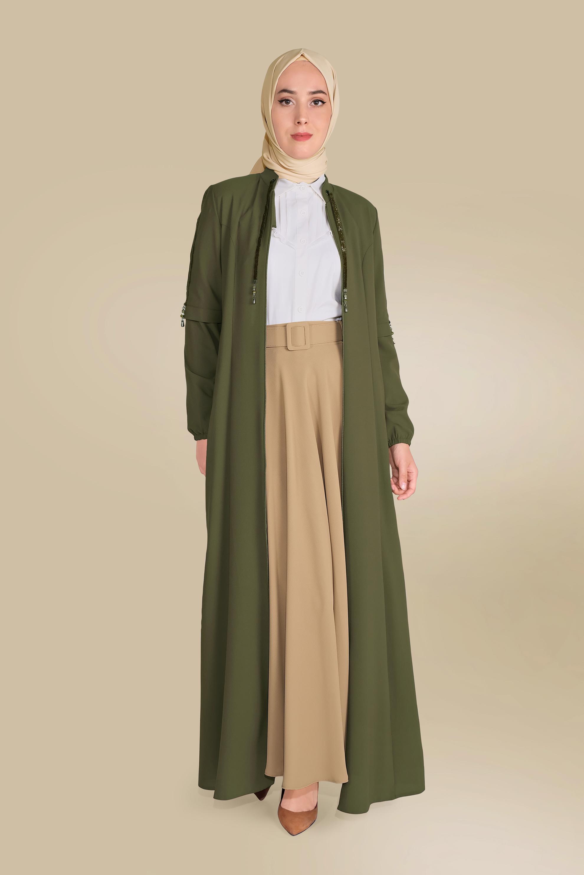 Tesettür giyim HAKİ KOLLARI BONCUK VE ŞERİT DETAYLI PARDESÜ 10202 