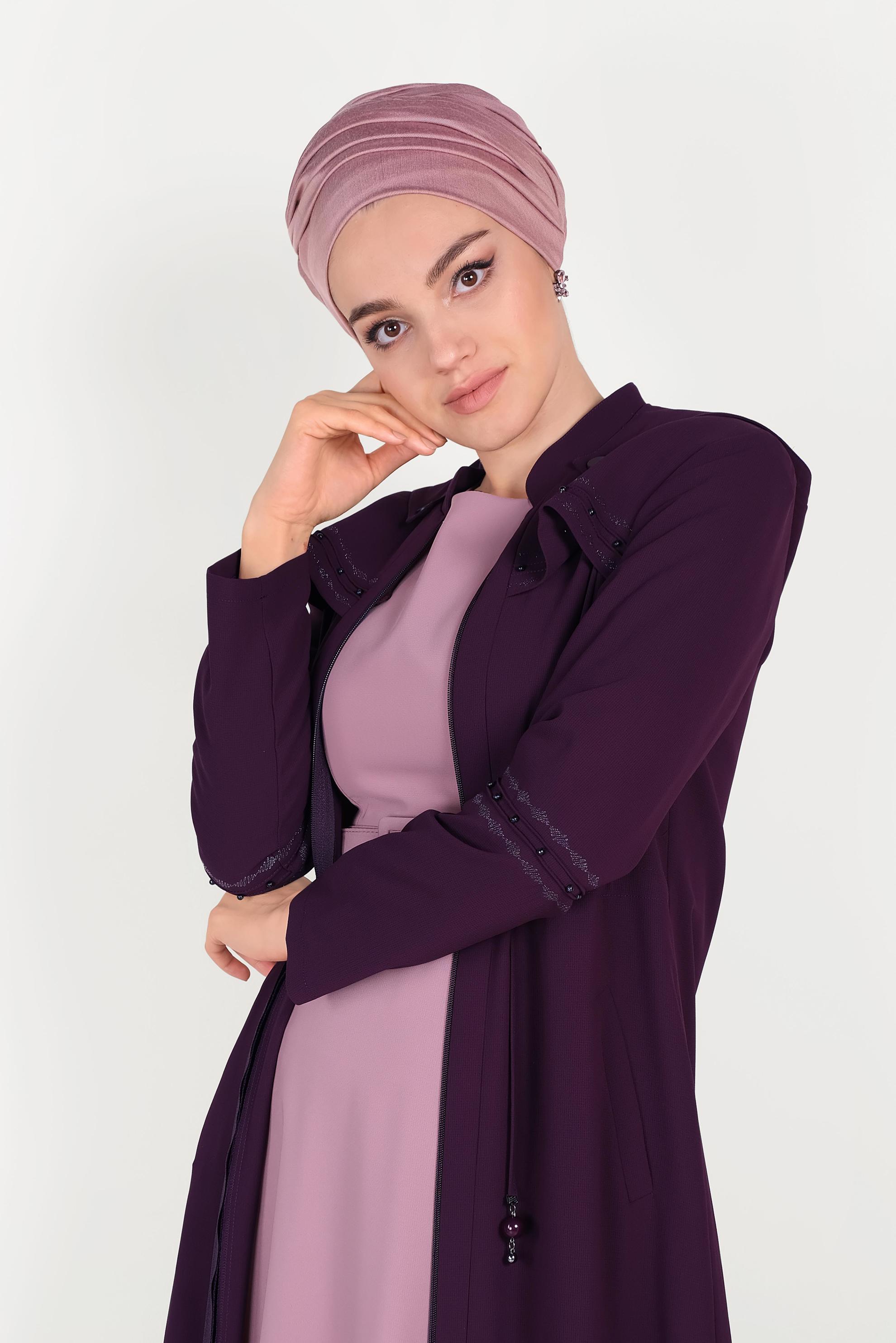 Tesettür giyim MÜRDÜM BELDEN BÜZGÜLÜ KAPÜŞONLU PARDESÜ 10204