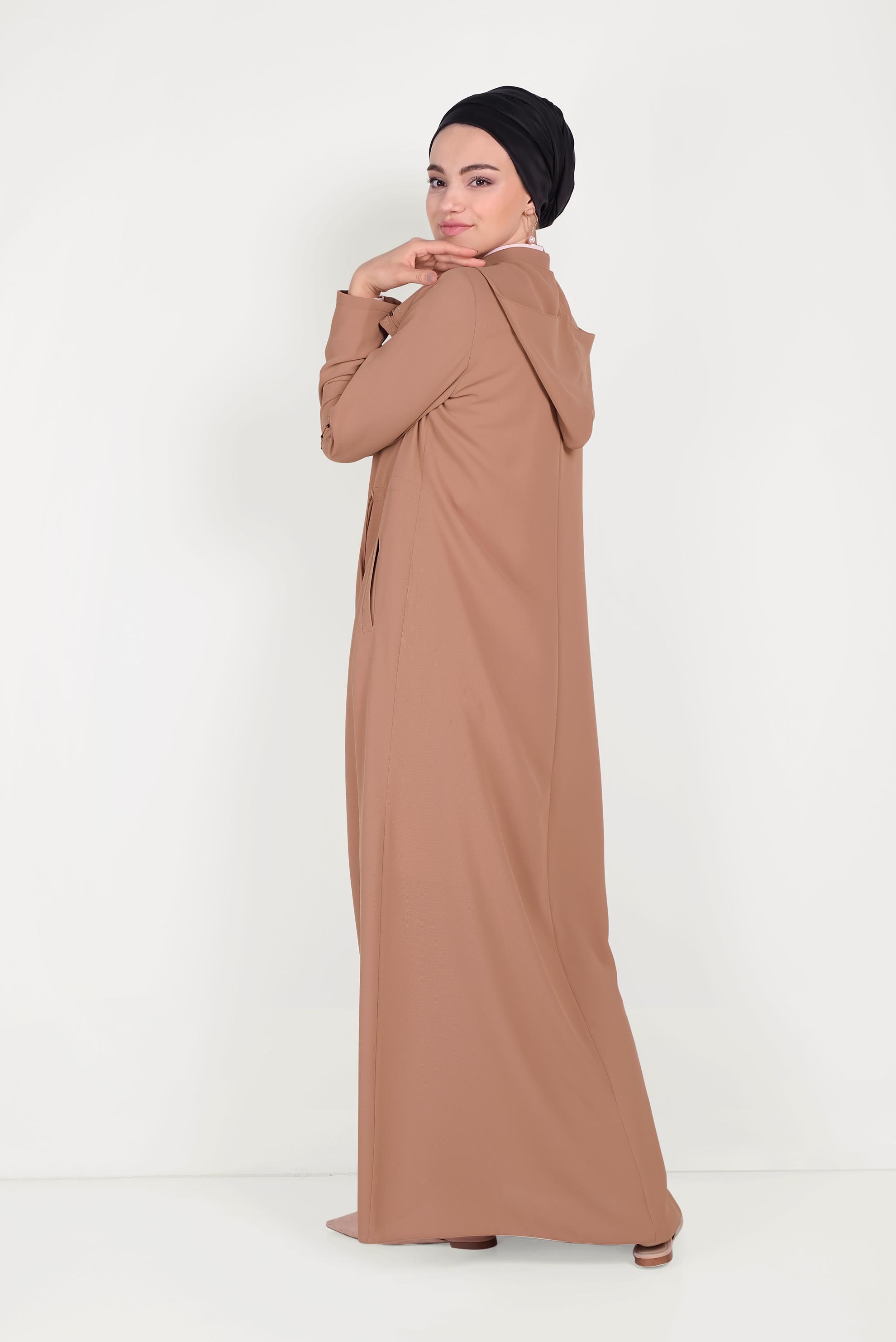 Tesettür giyim TABA BELDEN BÜZGÜLÜ KAPÜŞONLU PARDESÜ 10204