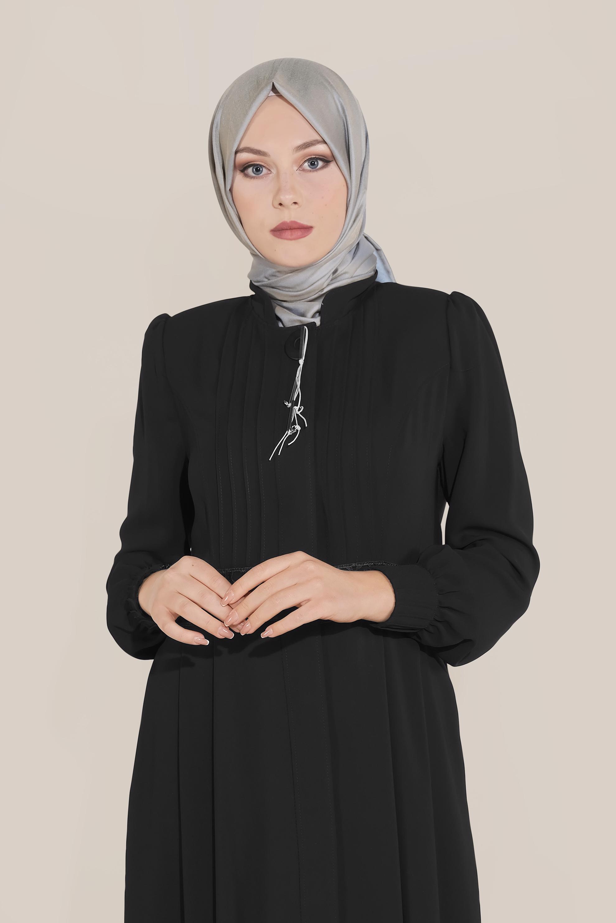 Tesettür giyim SİYAH BELİ İŞLEMELİ PARDESÜ 10215