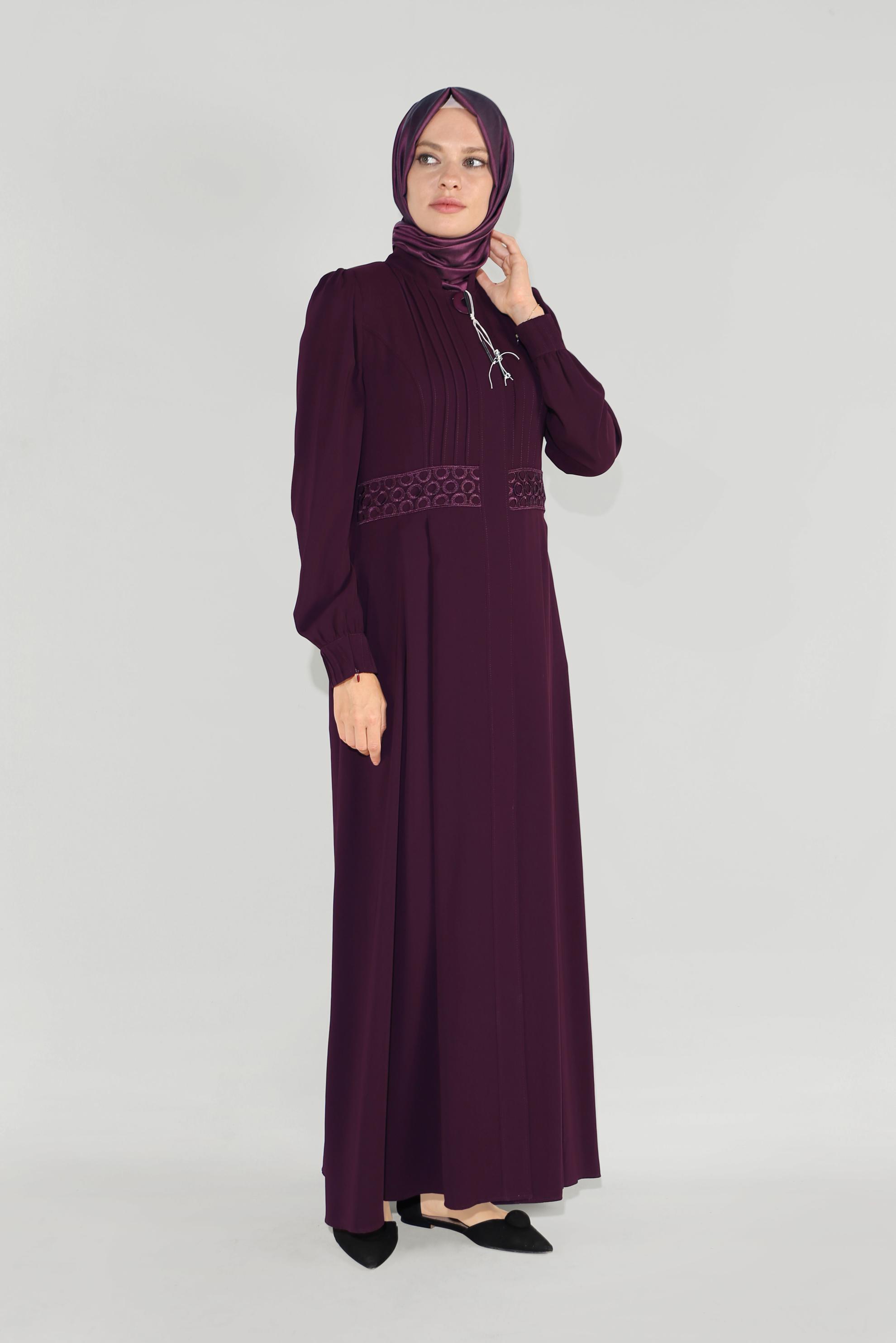 Tesettür giyim BORDO BELİ İŞLEMELİ PARDESÜ 10215