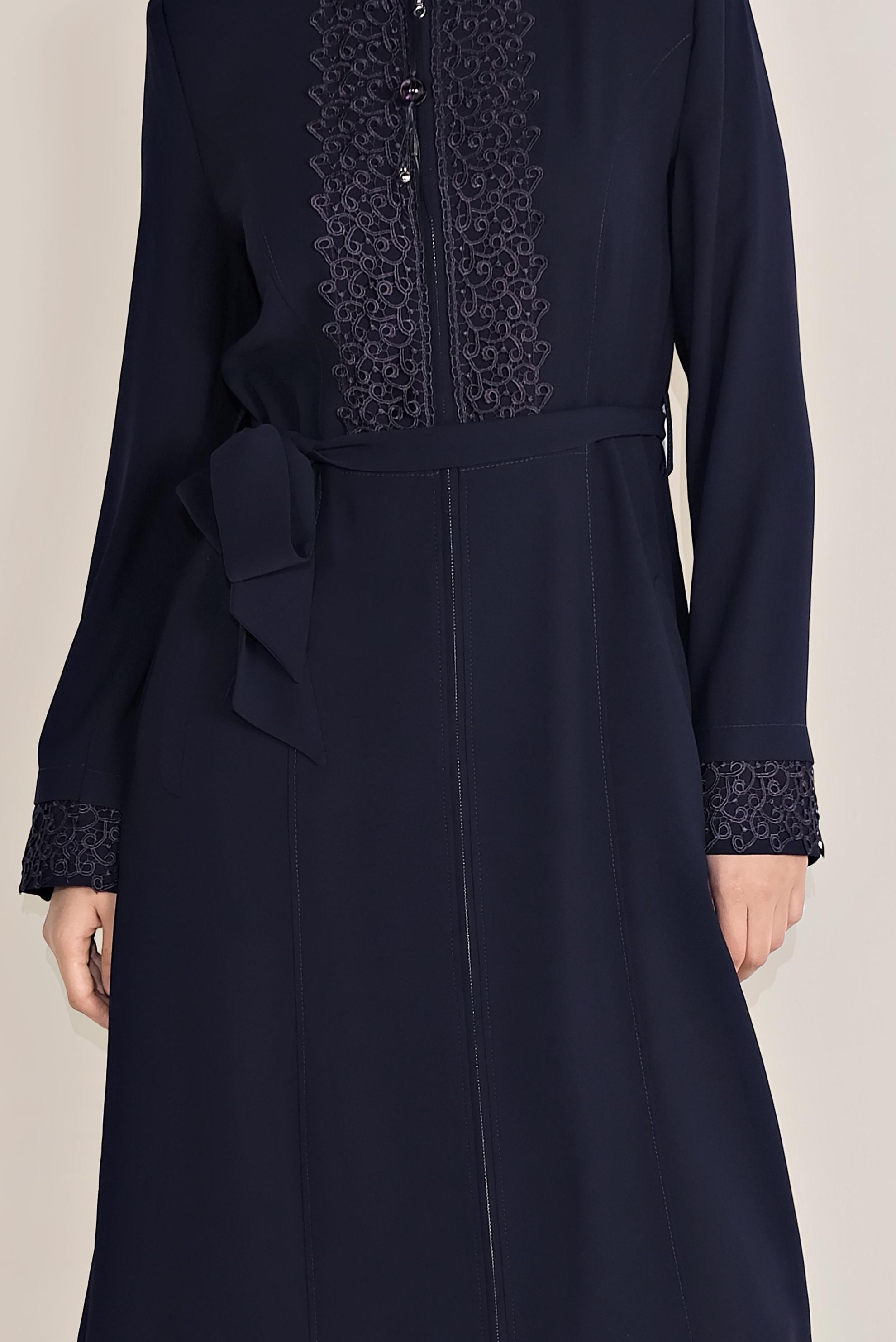 Tesettür giyim LACİVERT GÜPÜR DETAYLI BELİ KUŞAKLI PARDESÜ 10216