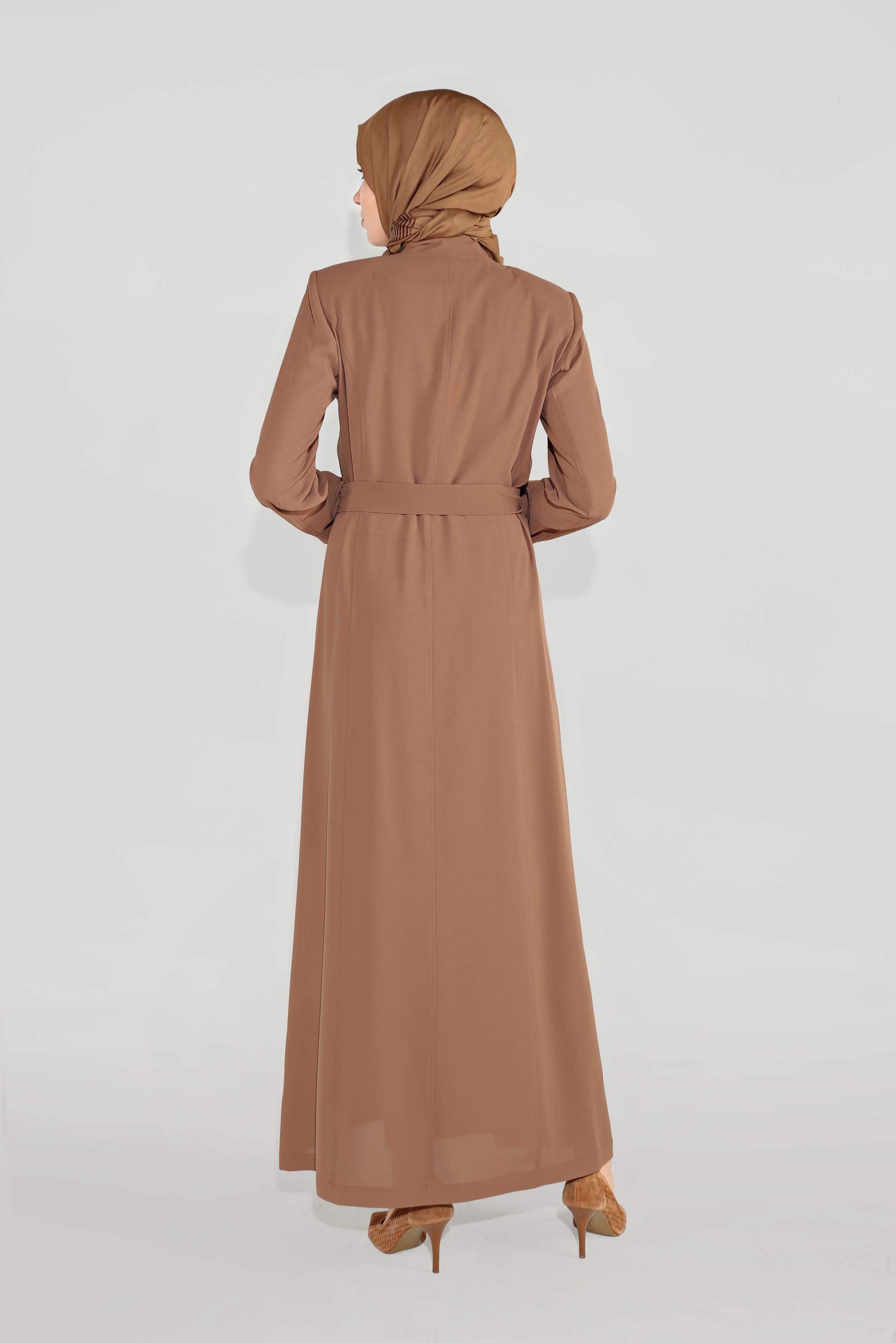 Tesettür giyim KAHVE GÜPÜR DETAYLI BELİ KUŞAKLI PARDESÜ 10216