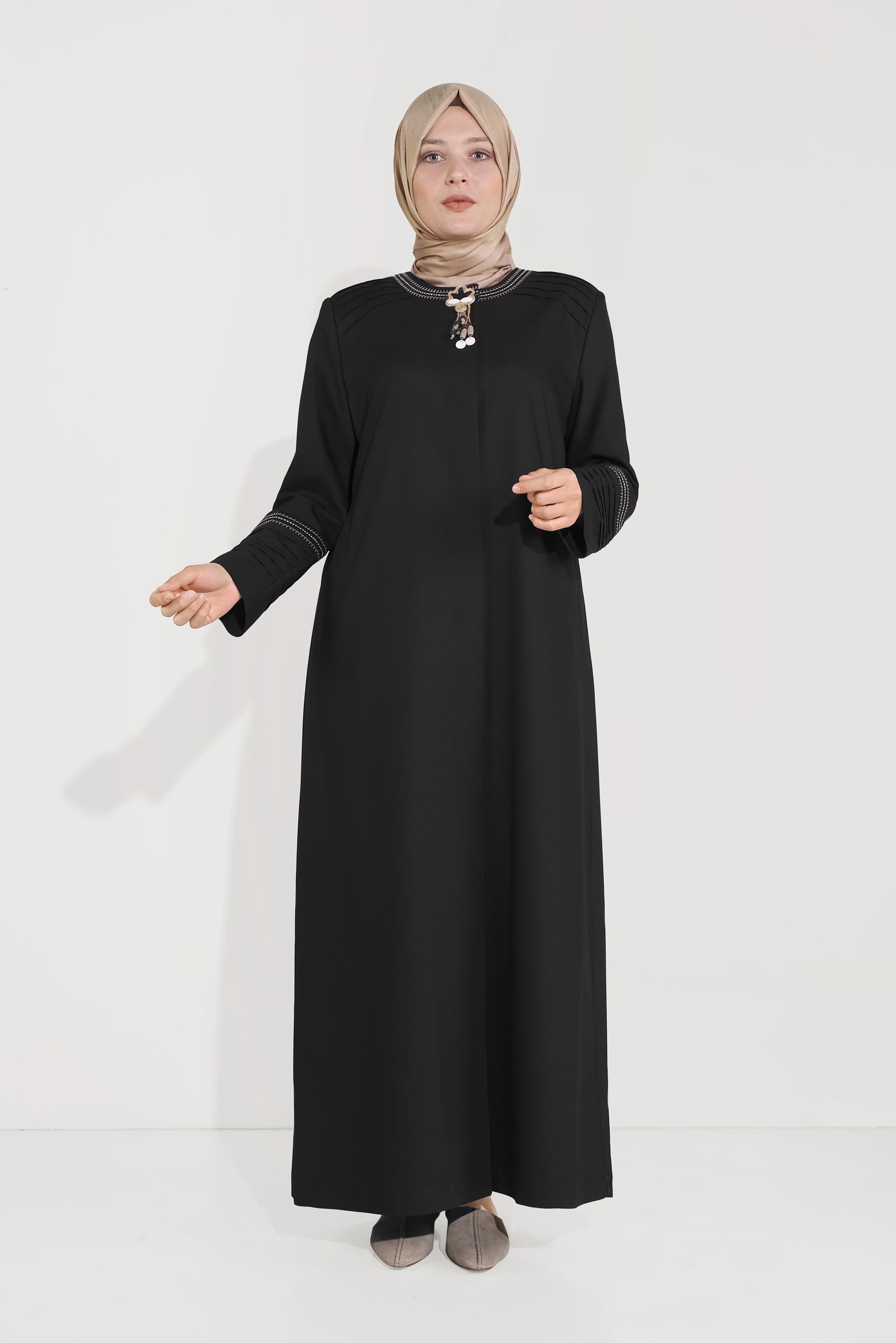 Hijab clothing BLACK TOPCOAT WITH BROOCH 10233 