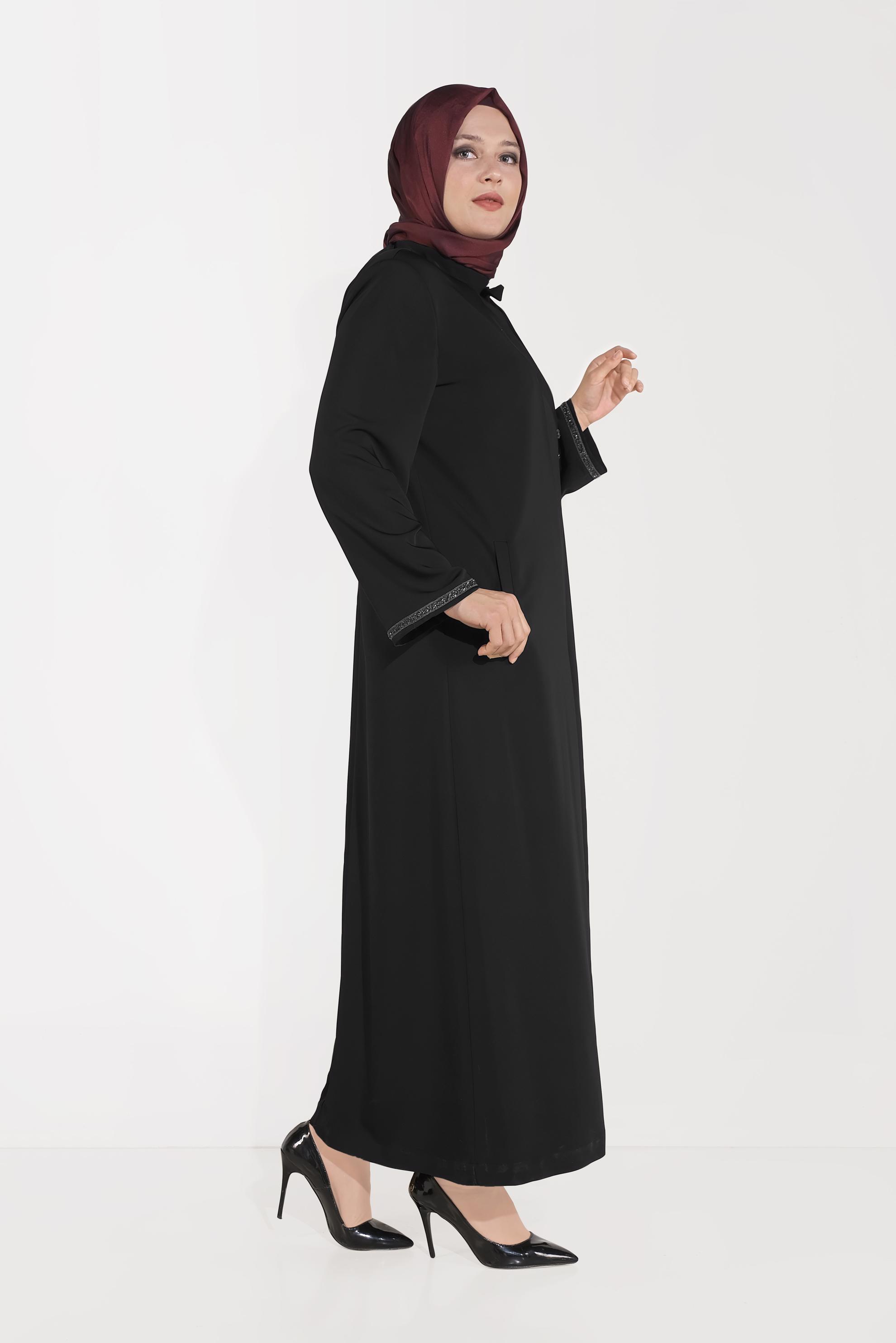 Hijab clothing BLACK EMBELLISHED TOPCOAT 10250 