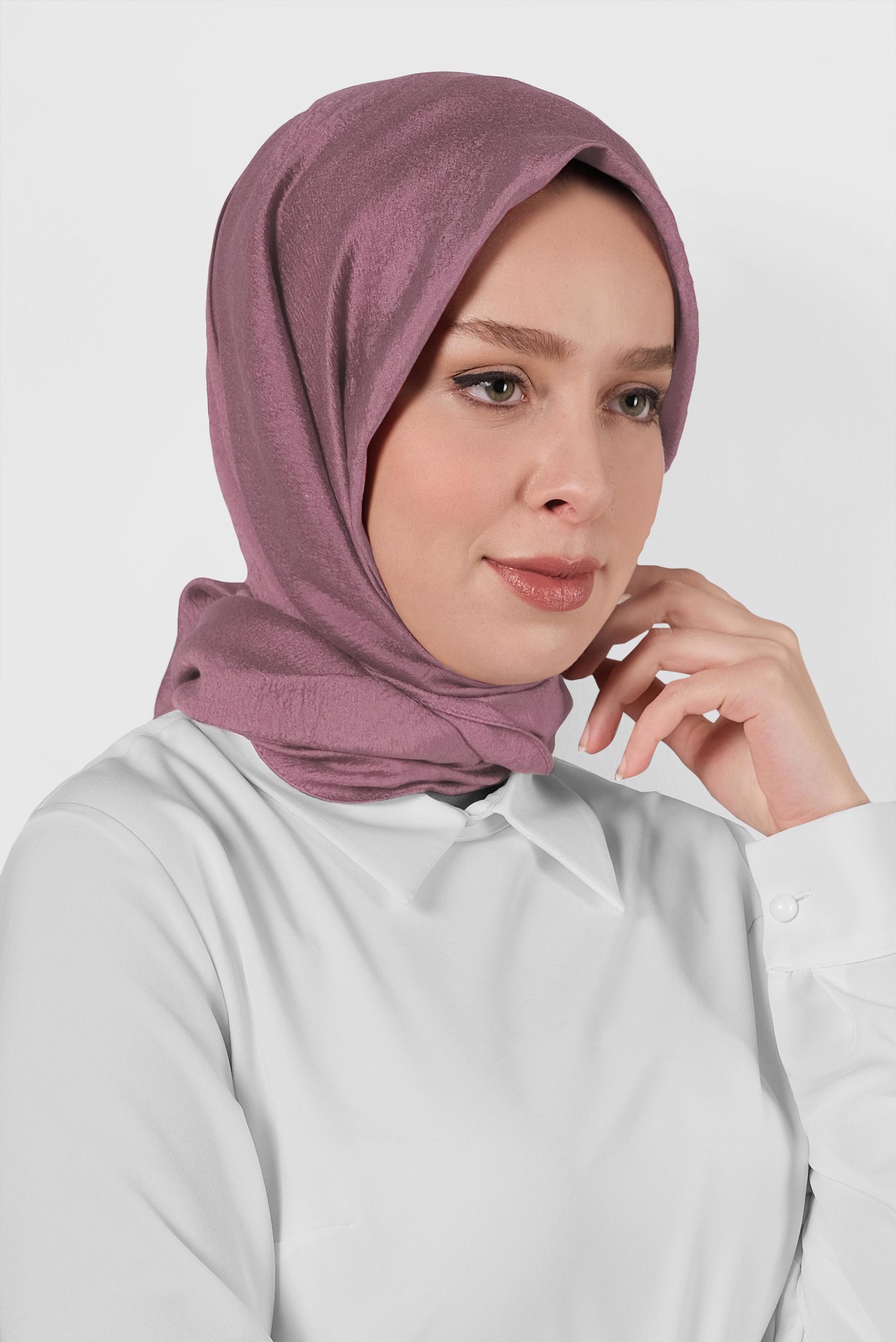 Tesettür giyim PEMBE 8016 ALVİNA KUMLU ŞAL