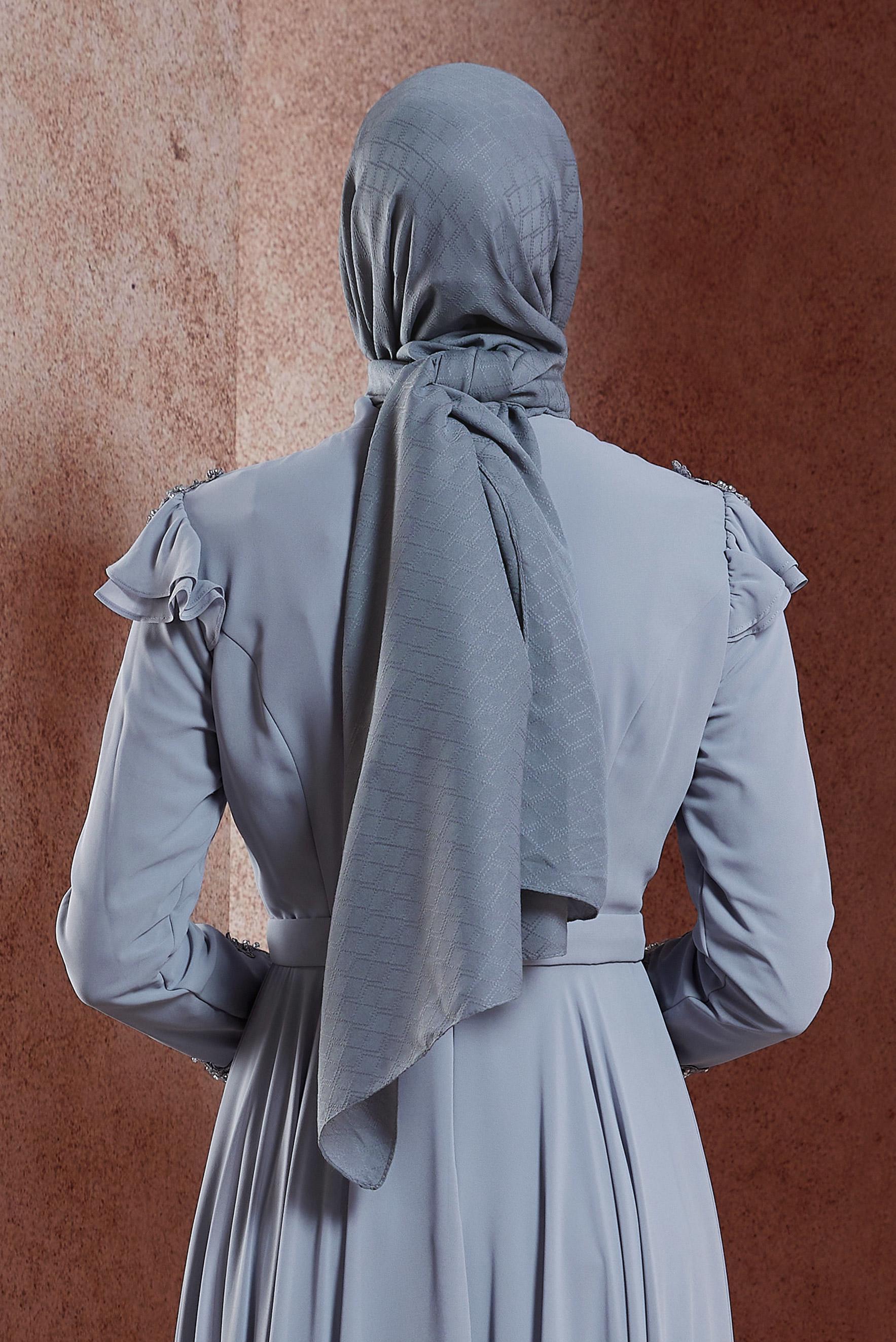 Tesettür giyim GRİ ALVİNA ŞAL 8018