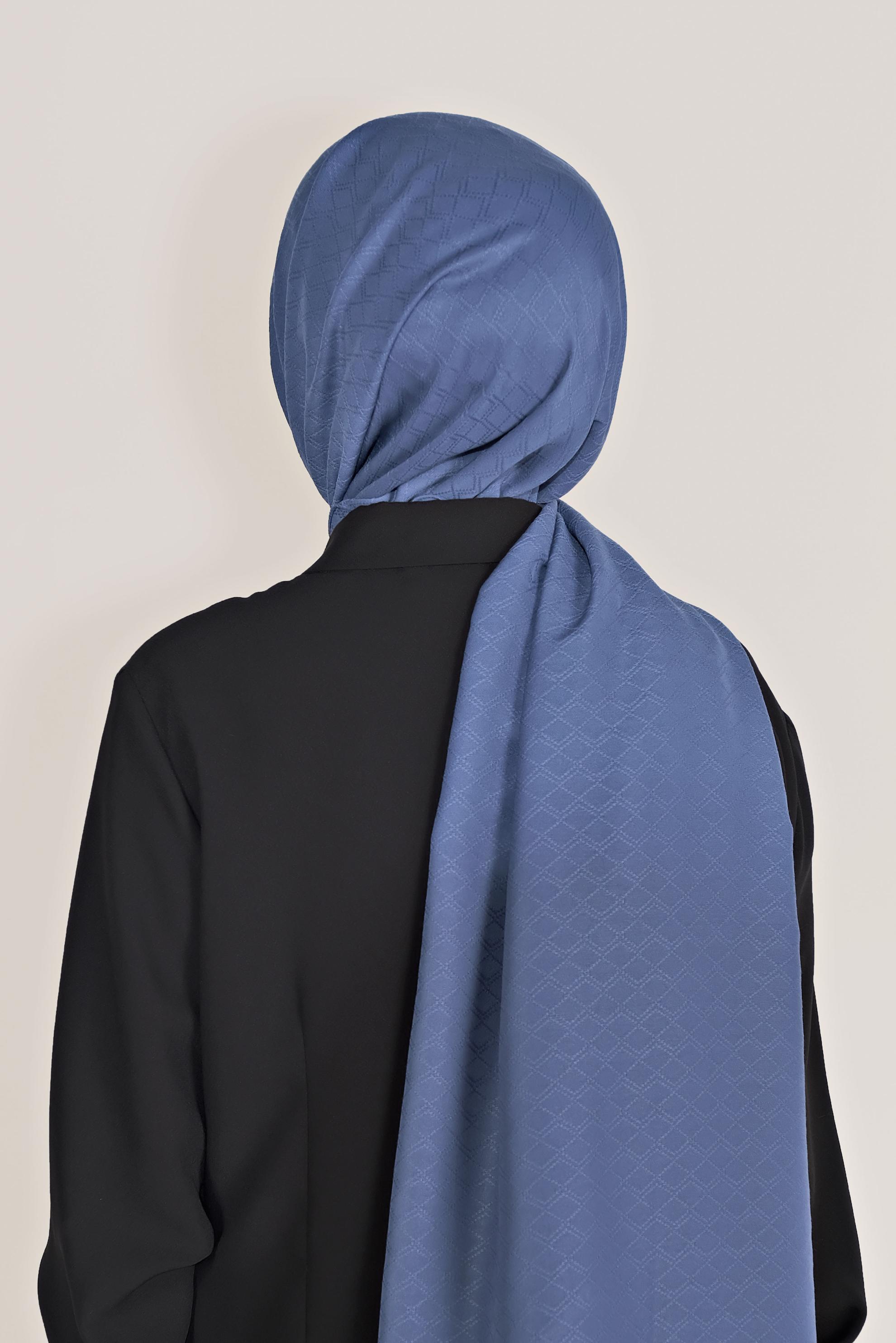 Tesettür giyim LACİVERT ALVİNA ŞAL 8018