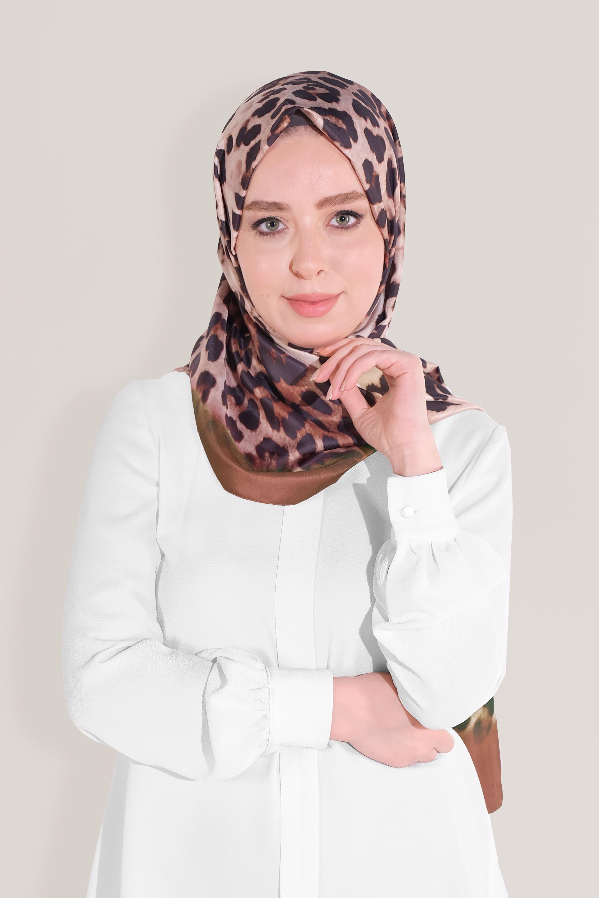 Tesettür giyim TABA ALVİNA LEOPAR ŞAL 8019 