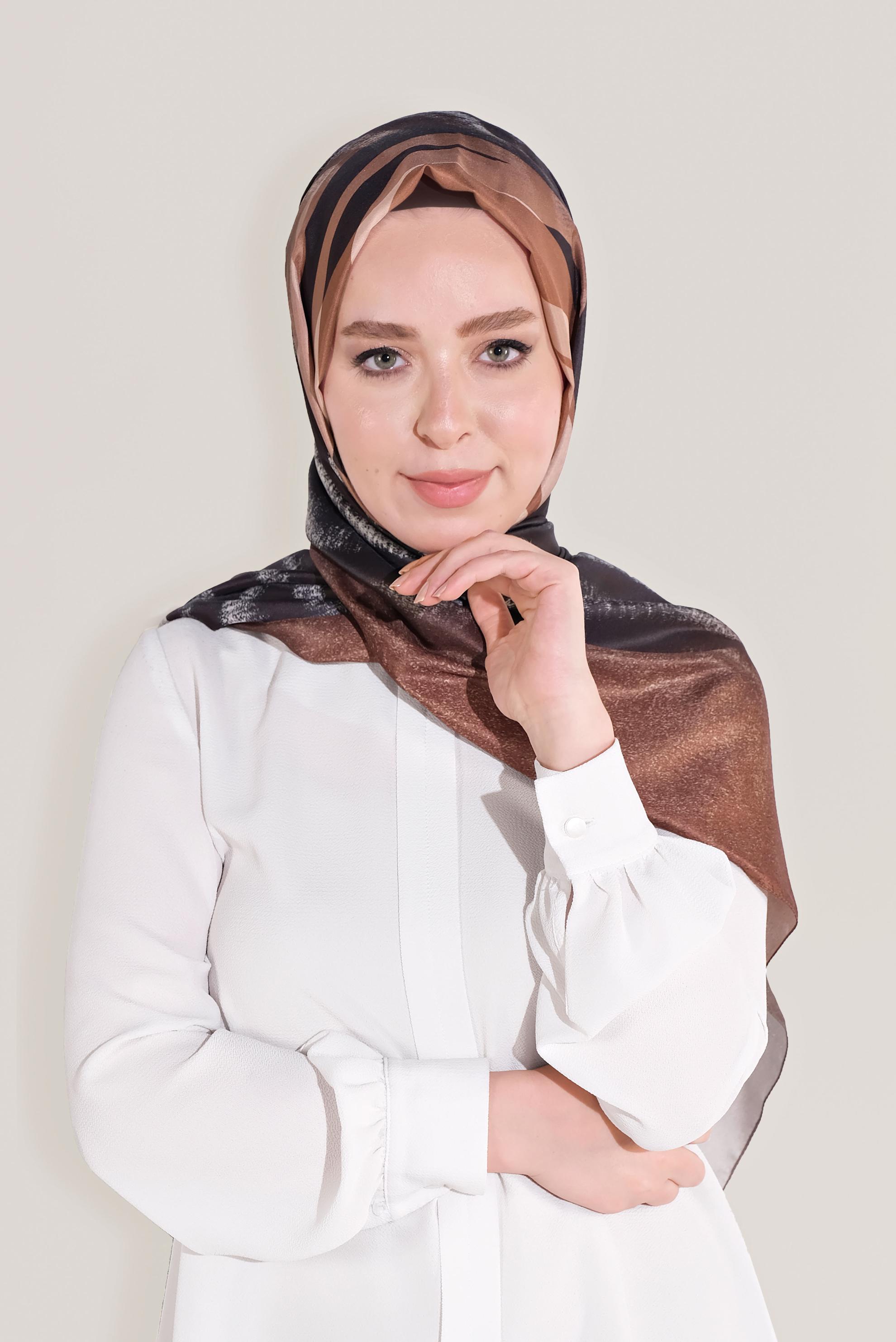 Tesettür giyim TABA ALVİNA BATİK ZEBRA ŞAL 8020 