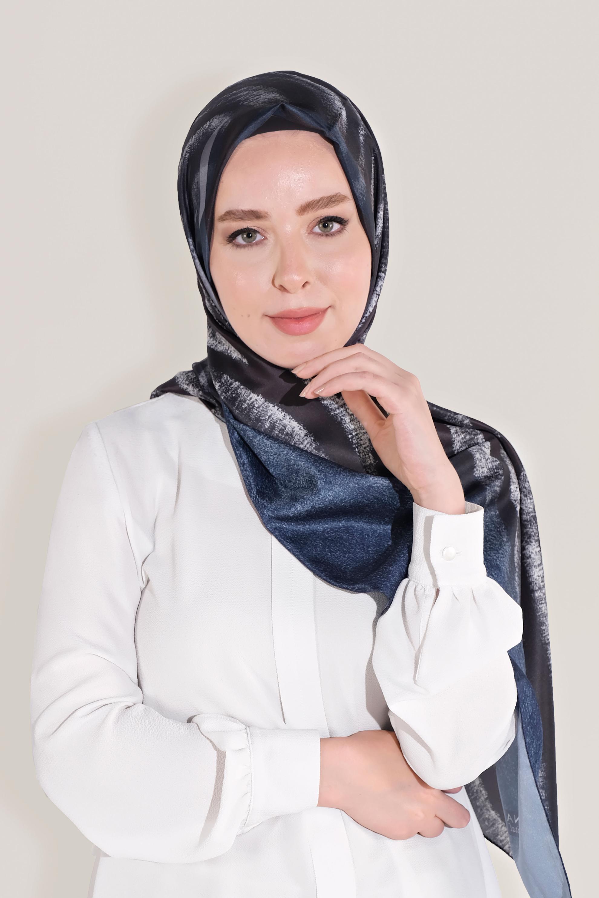 Tesettür giyim LACİVERT ALVİNA BATİK ZEBRA ŞAL 8020 