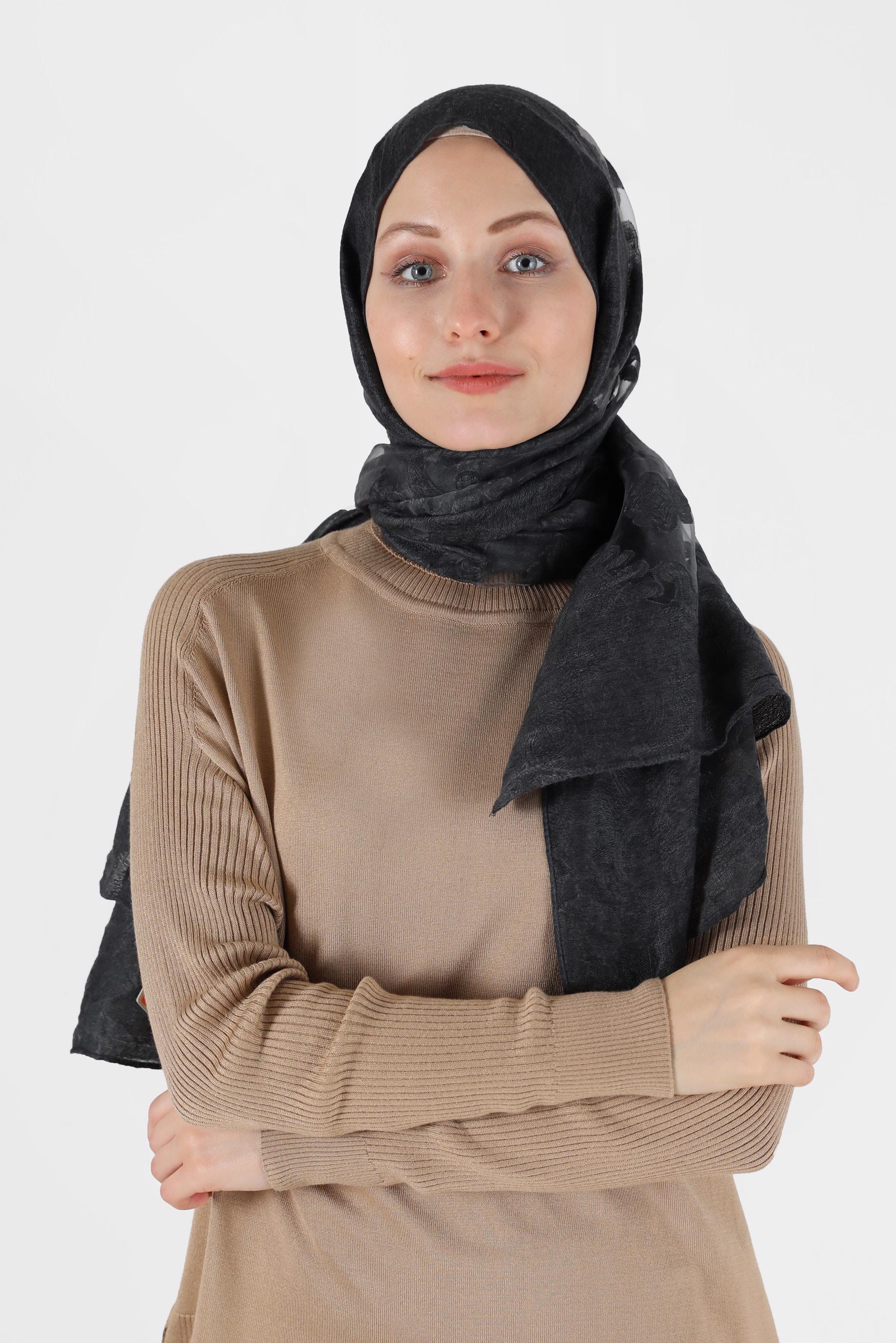 Tesettür giyim SİYAH ALVİNA DÜZ ÖZEL SERİ ŞAL 8041 