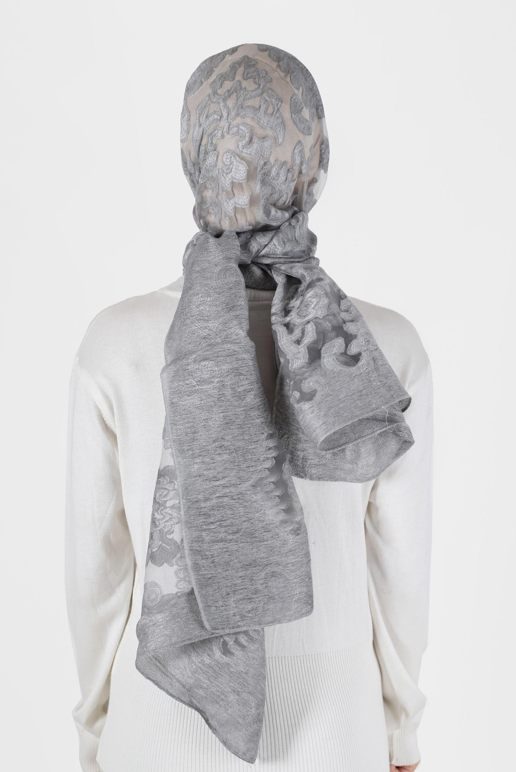 Tesettür giyim GÜMÜŞ ALVİNA DÜZ ÖZEL SERİ ŞAL 8041 