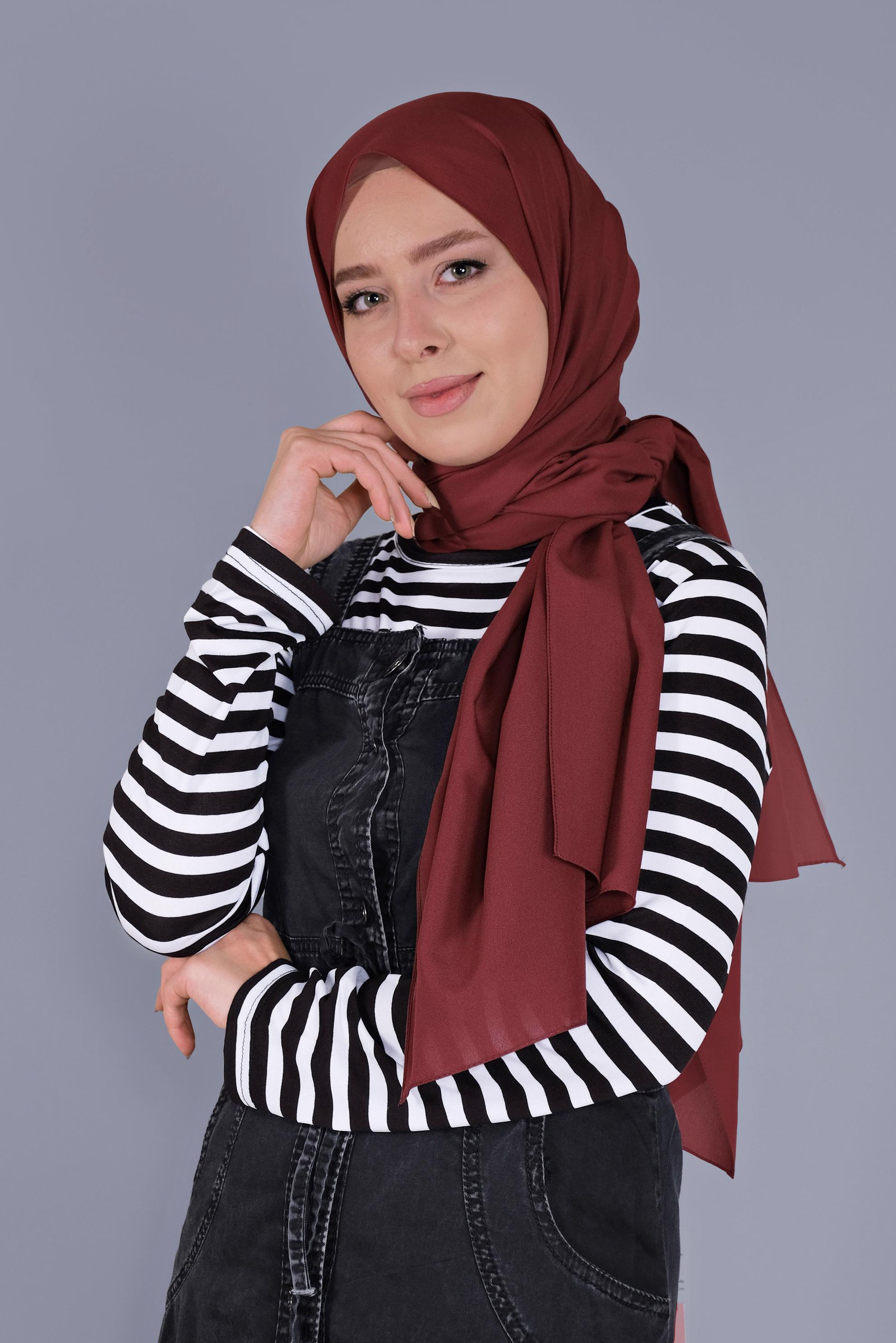 Tesettür giyim BORDO ALVİNA ŞİFON ŞAL 8059 