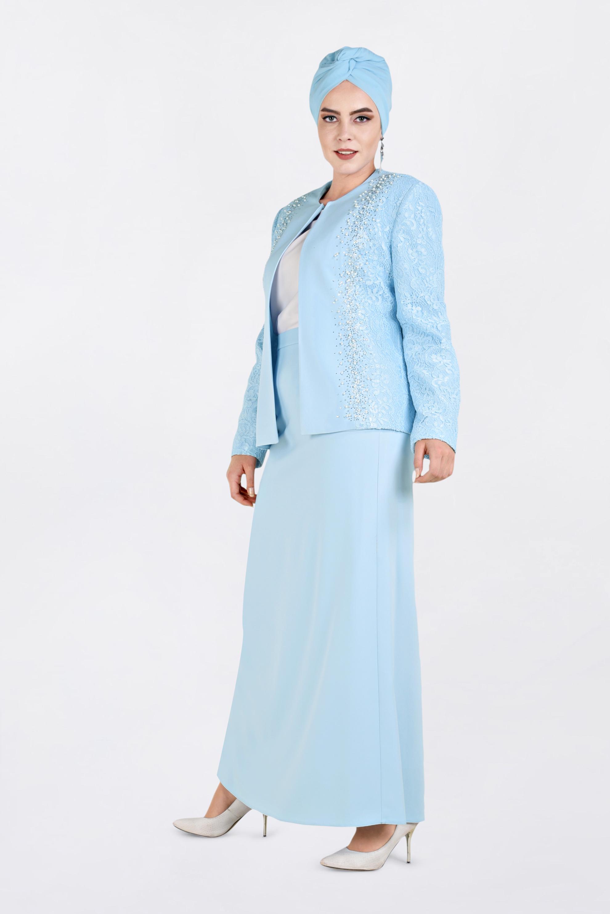 Tesettür giyim MAVİ GÜPÜRLÜ VE TAŞLI ÜÇLÜ ETEKLİ TAKIM 3458