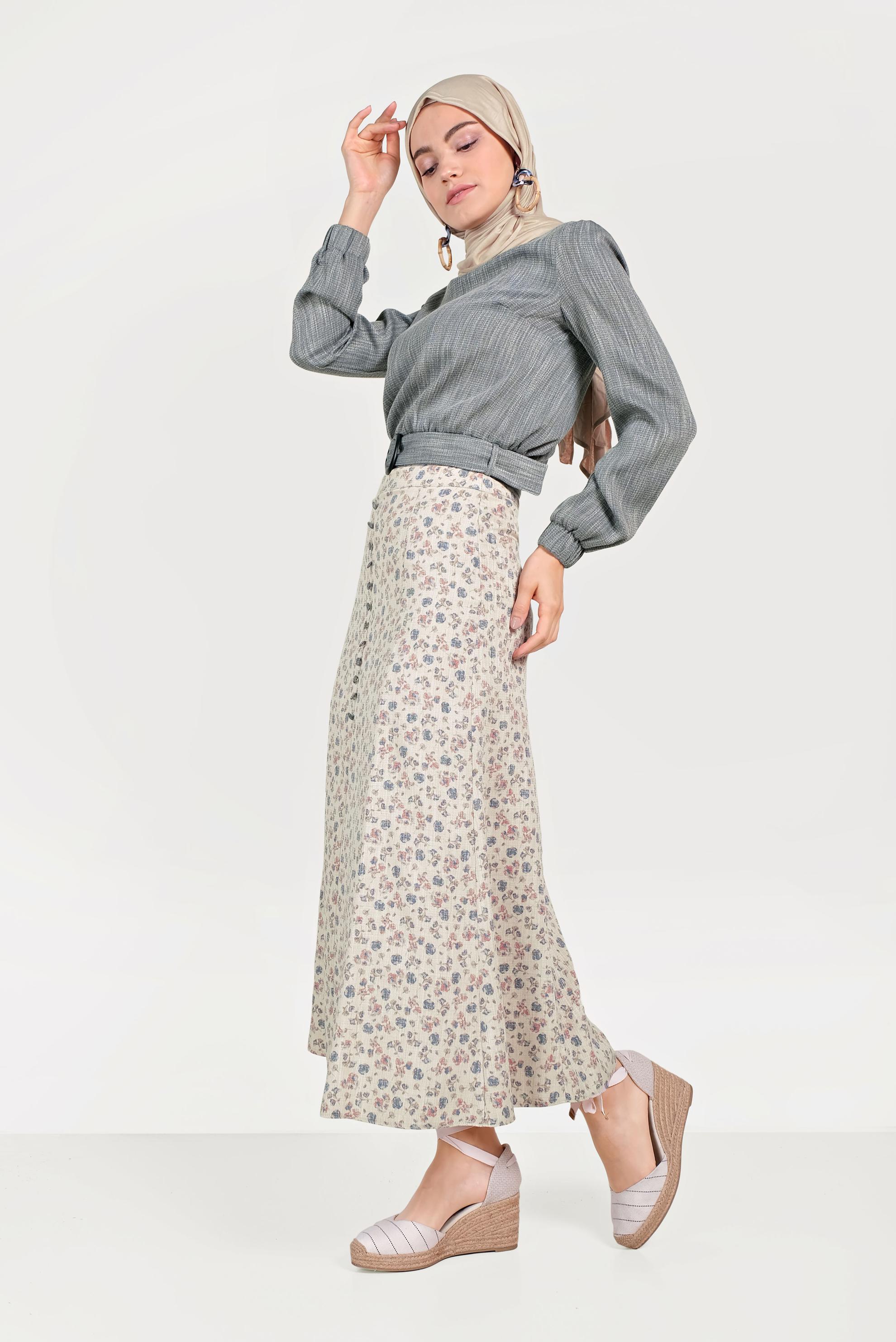 Tesettür giyim LACİVERT ÇİÇEK DESENLİ İKİLİ ETEKLİ TAKIM 40647