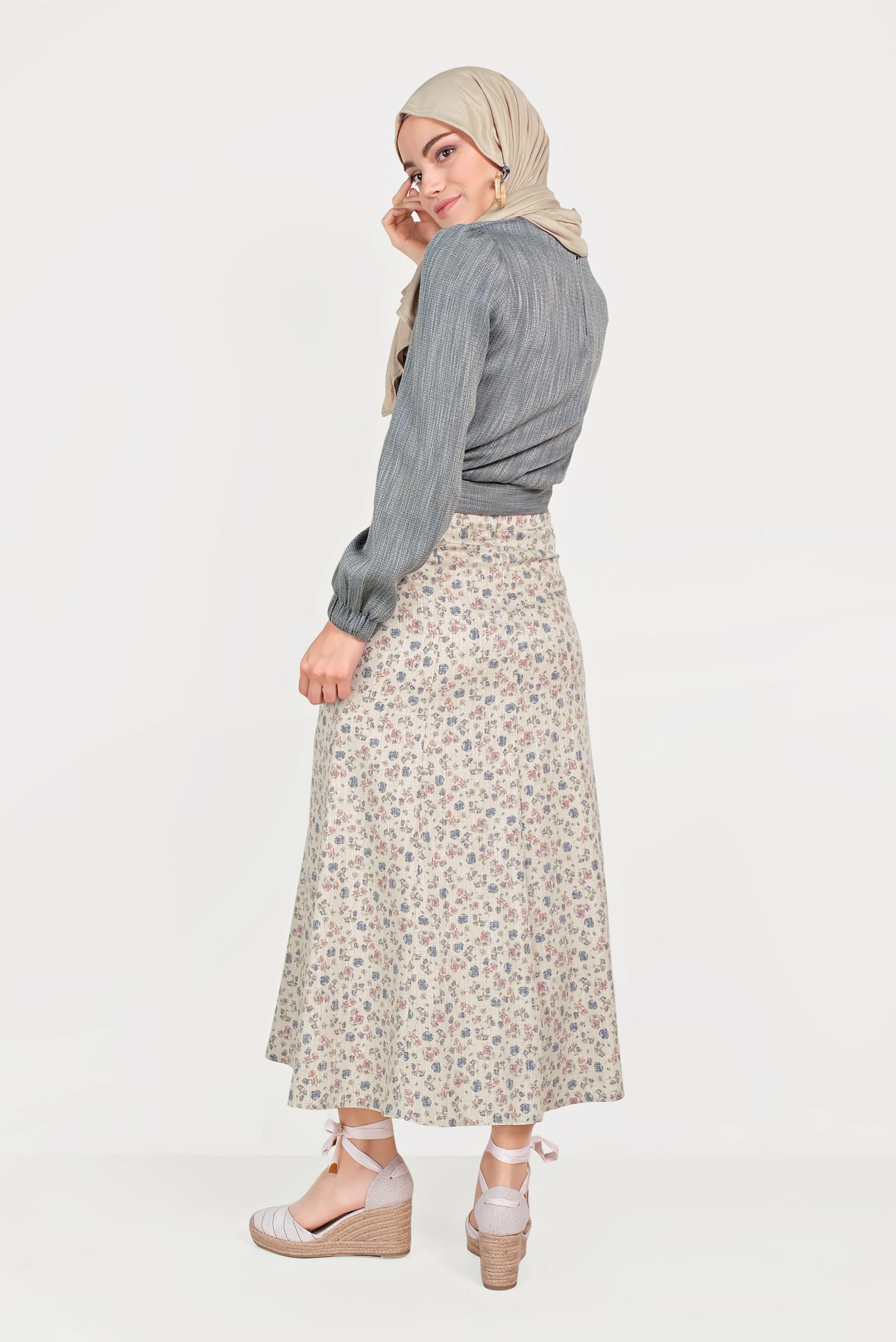 Tesettür giyim LACİVERT ÇİÇEK DESENLİ İKİLİ ETEKLİ TAKIM 40647