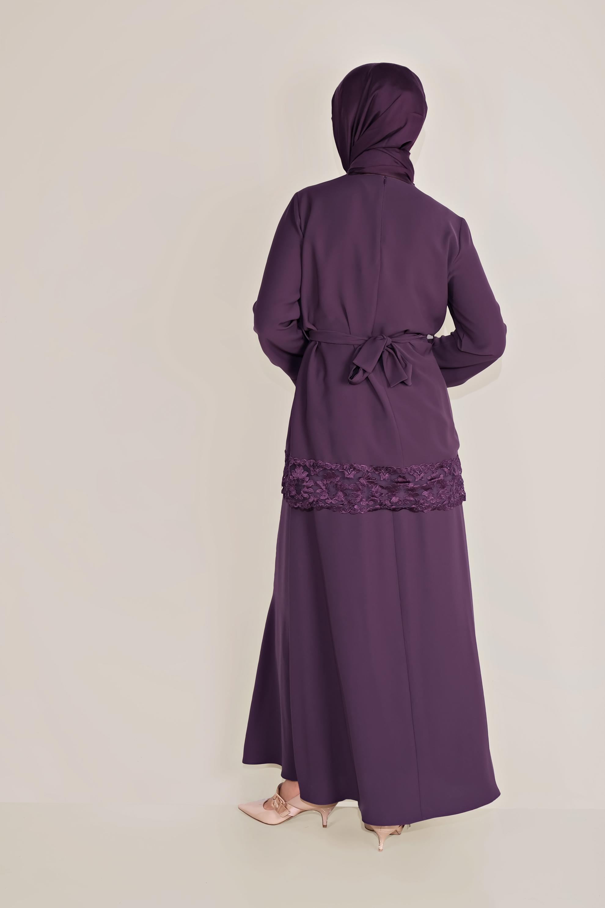 Tesettür giyim MOR GÜPÜR DETAYLI KUŞAKLI ETEKLİ TAKIM 40673