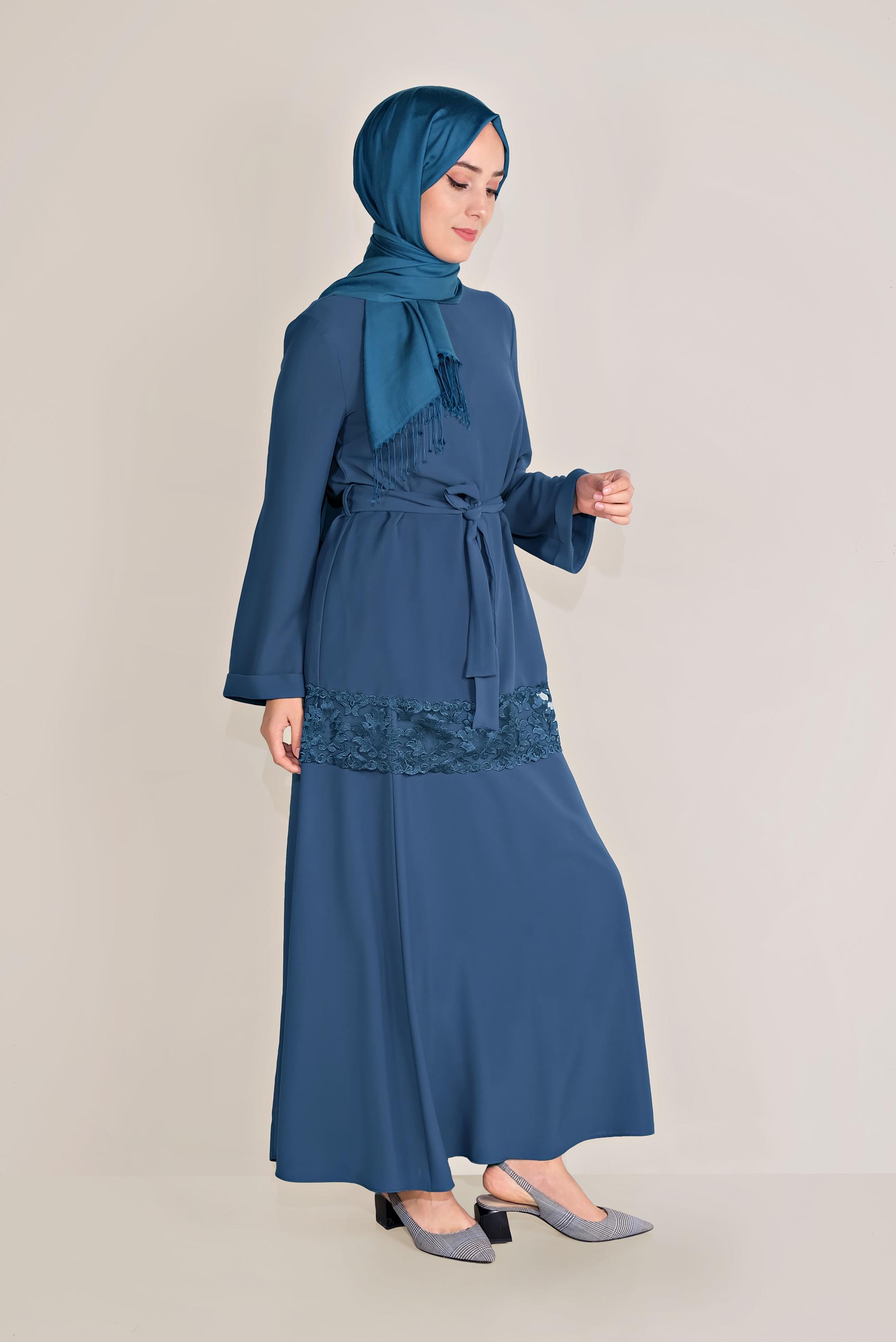 Tesettür giyim LACİVERT GÜPÜR DETAYLI KUŞAKLI ETEKLİ TAKIM 40673