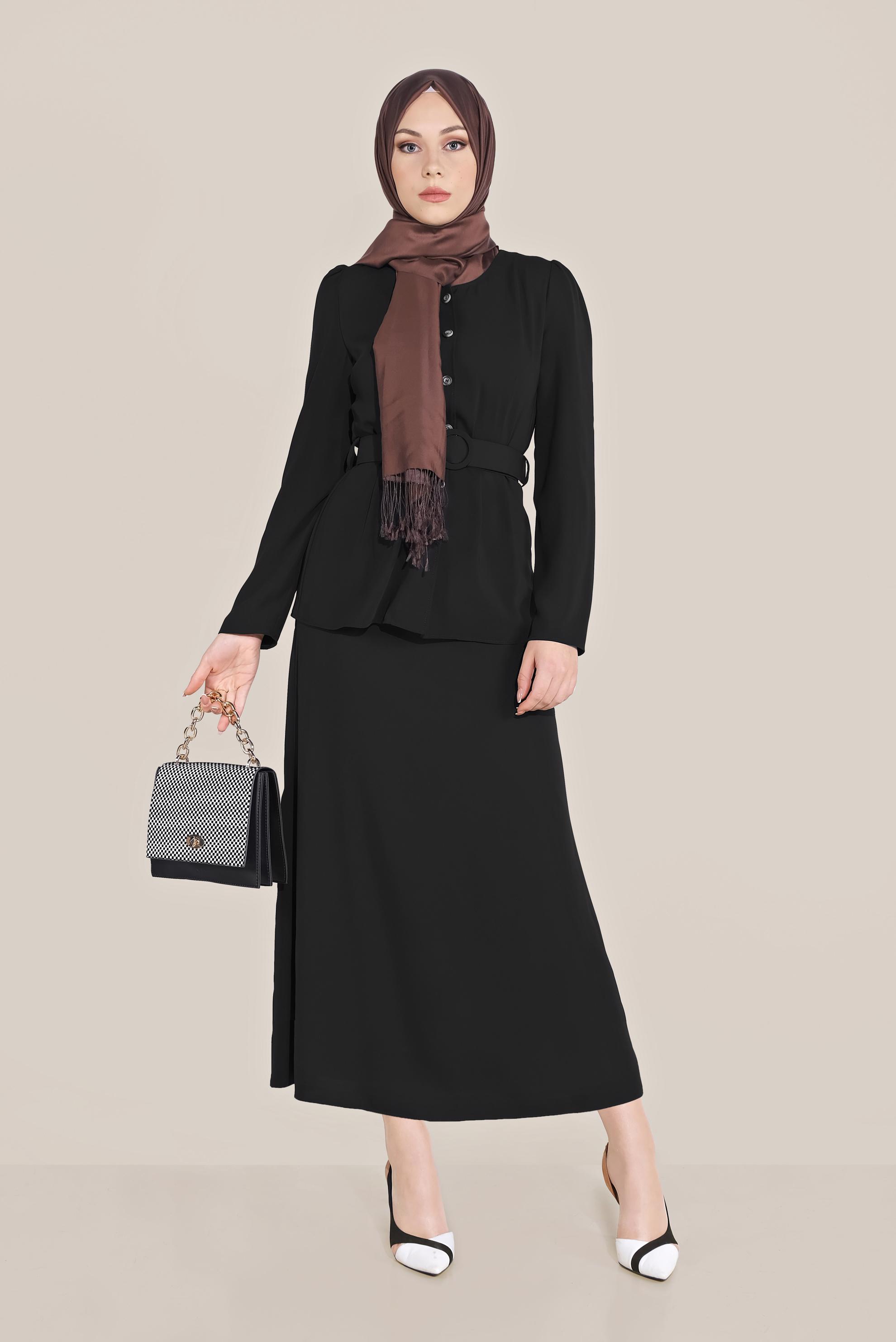 Tesettür giyim SİYAH BOYDAN DÜĞMELİ İKİLİ ETEKLİ TAKIM 40793 
