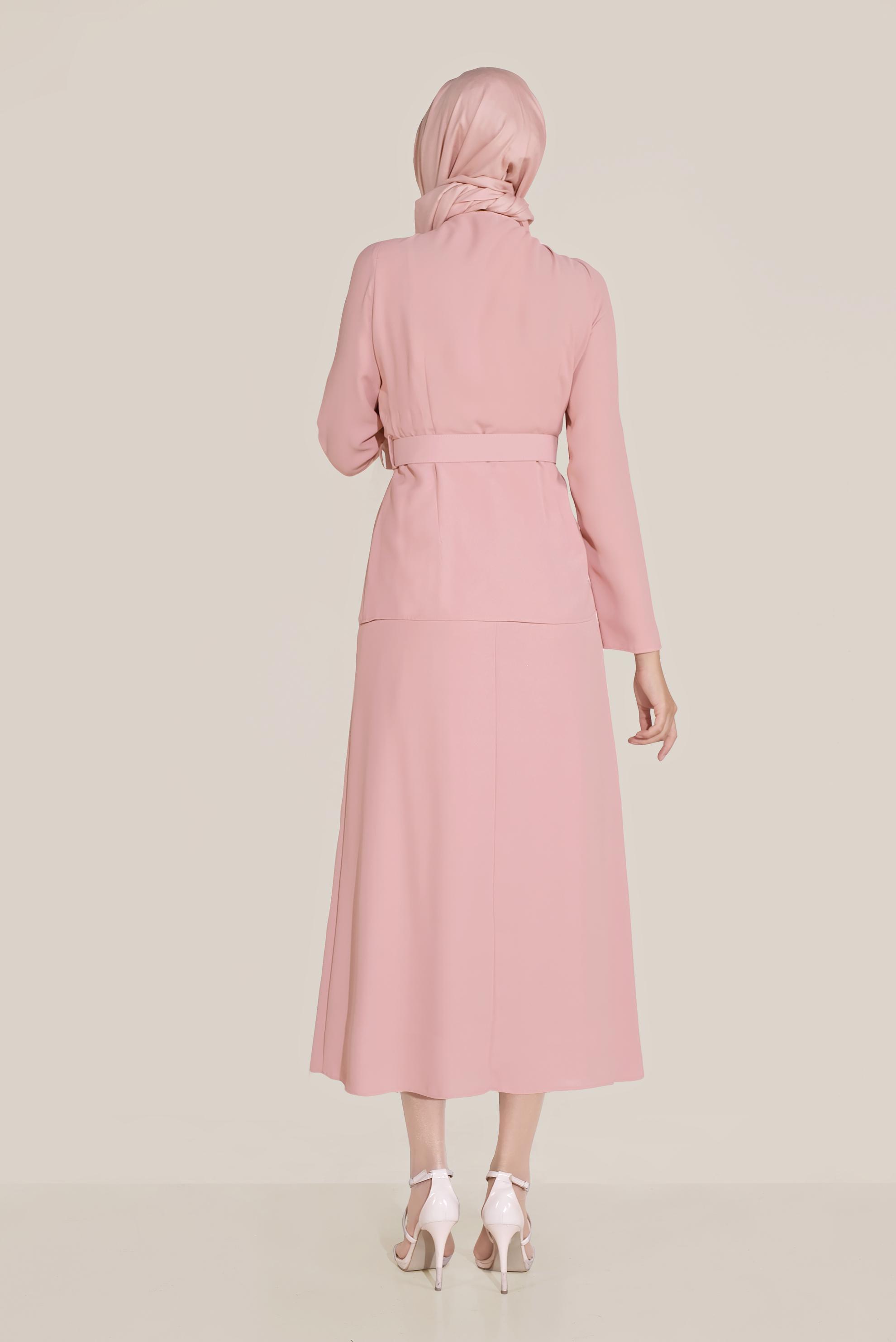 Tesettür giyim PUDRA BOYDAN DÜĞMELİ İKİLİ ETEKLİ TAKIM 40793 