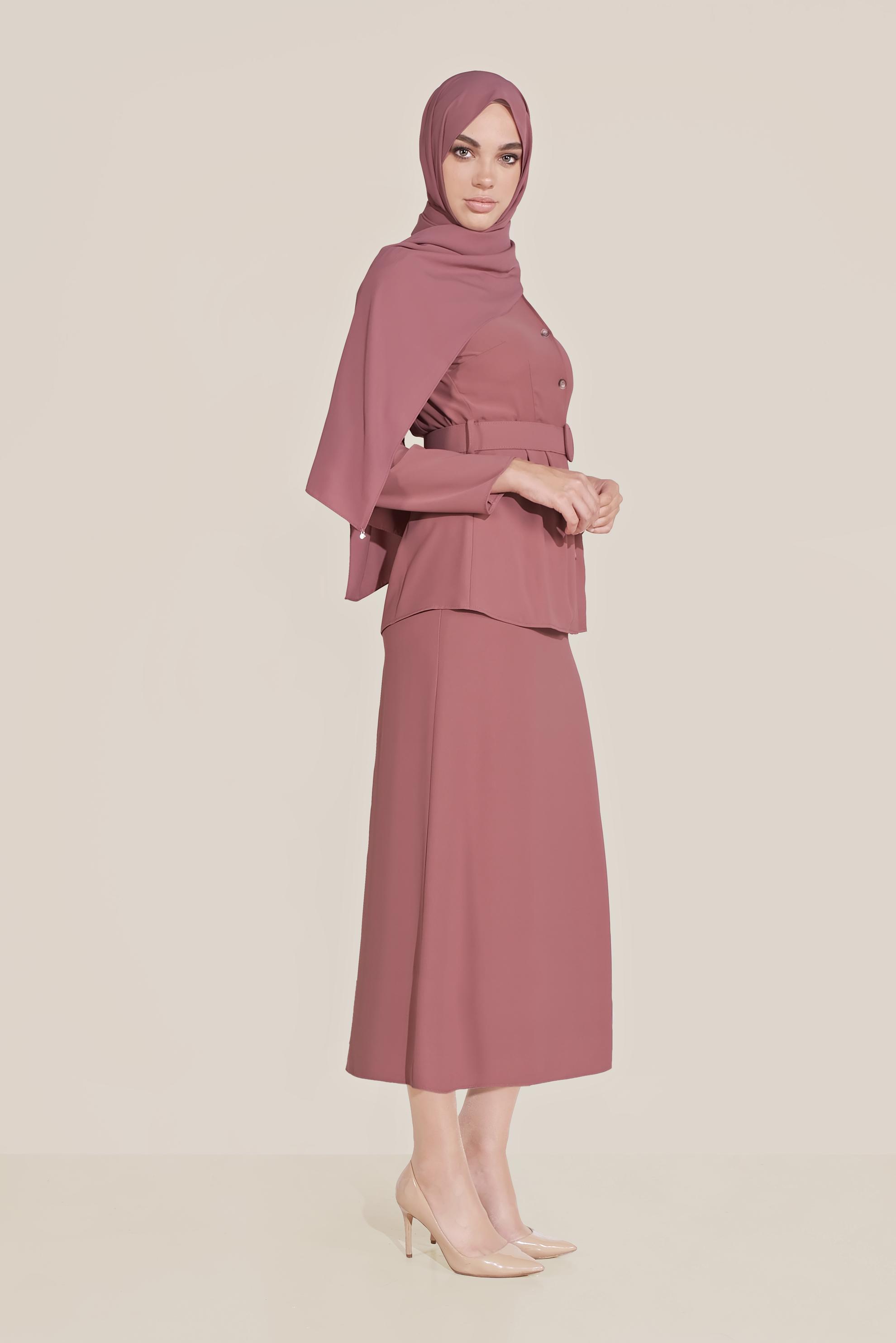 Tesettür giyim PEMBE BOYDAN DÜĞMELİ İKİLİ ETEKLİ TAKIM 40793 