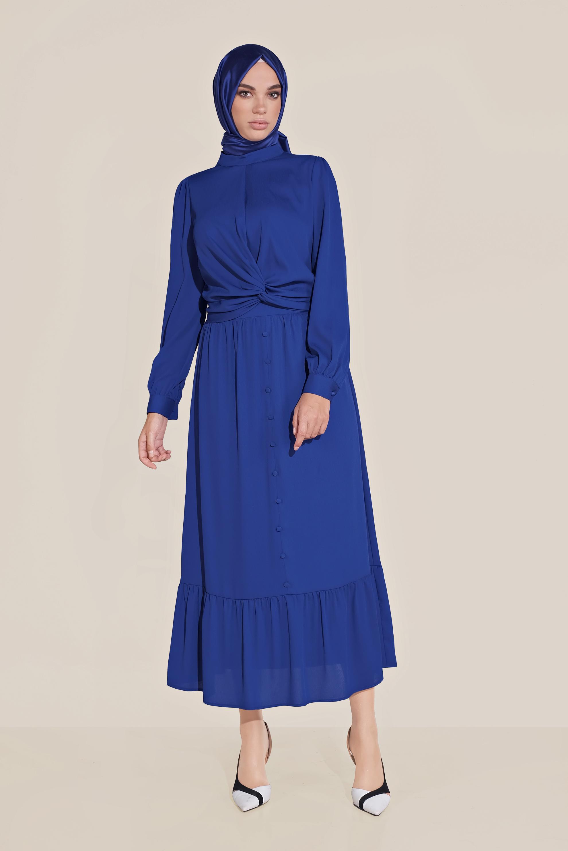 Tesettür giyim LACİVERT DÜĞMELİ UCU FIRFIRLI BALIKÇI YAKA ETEKLİ TAKIM 40812