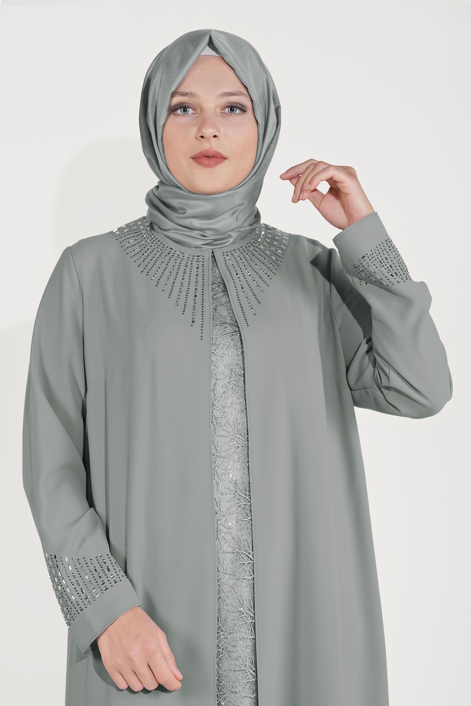 Tesettür giyim GRİ BONCUK İŞLEMELİ İKİLİ ELBİSELİ TAKIM 30019 
