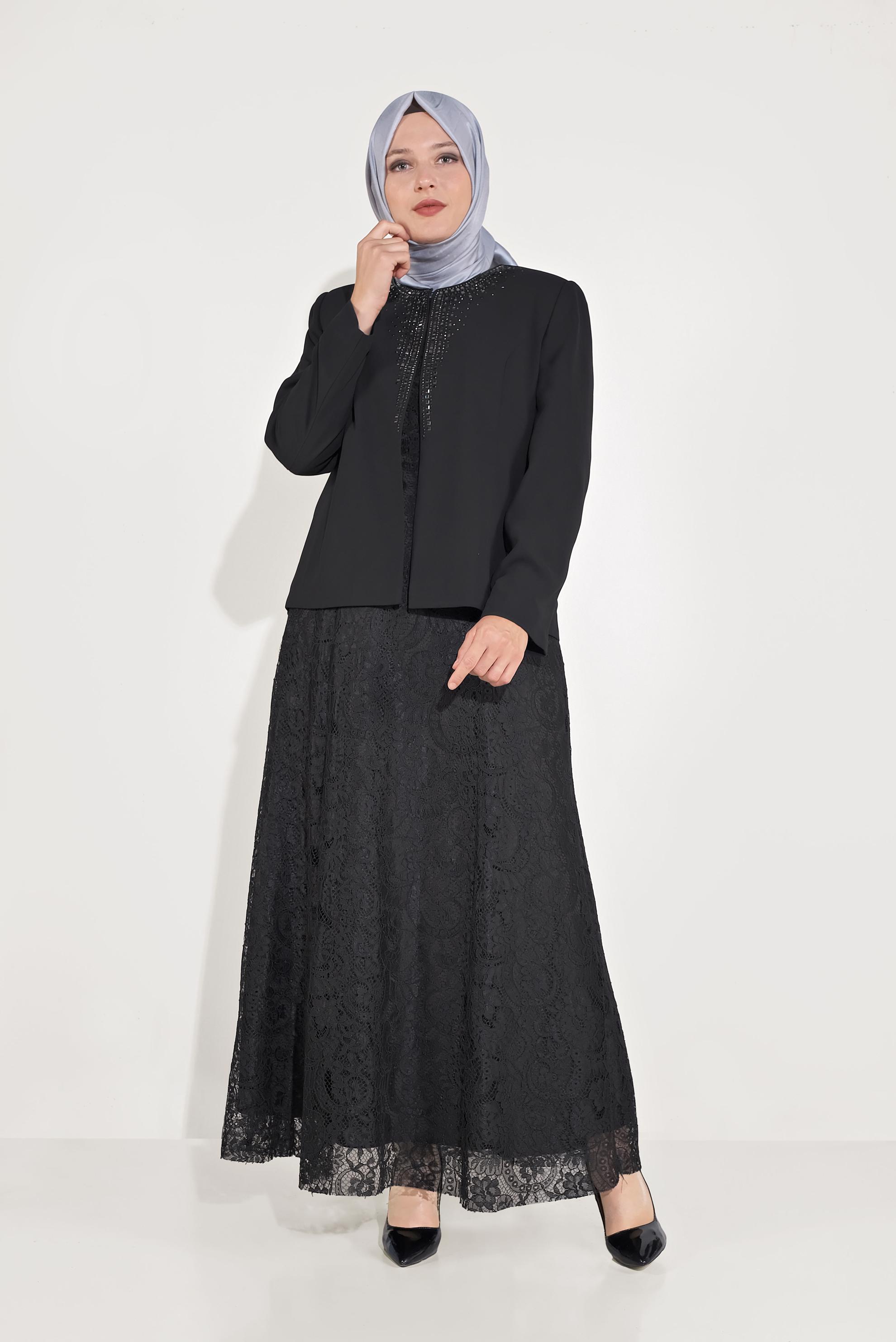 Tesettür giyim SİYAH DANTELLİ TAŞLI İKİLİ ELBİSELİ TAKIM 30052 