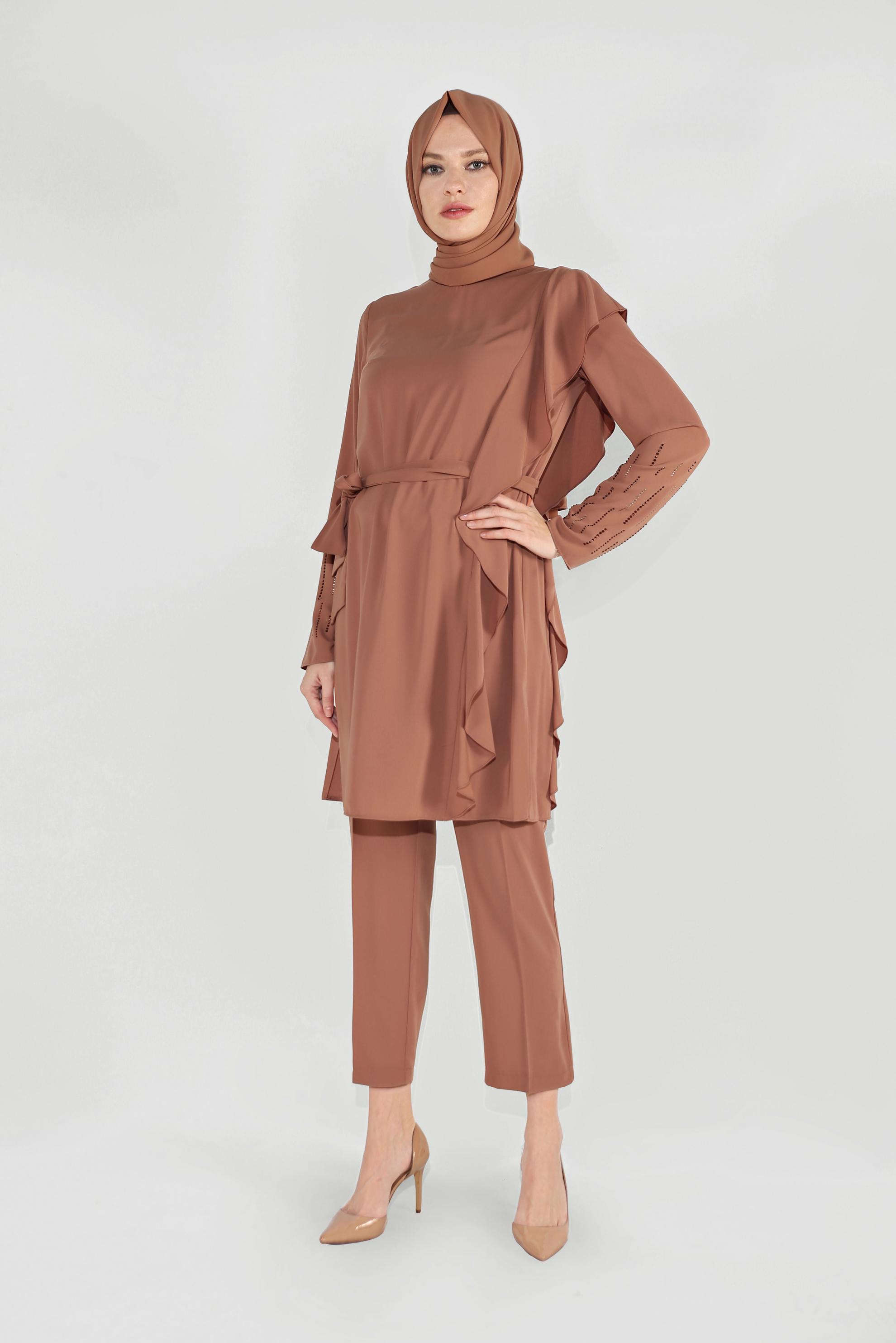 Tesettür giyim KAHVE FIRFIR DETAYLI TAŞLI İKİLİ PANTOLONLU TAKIM 30011