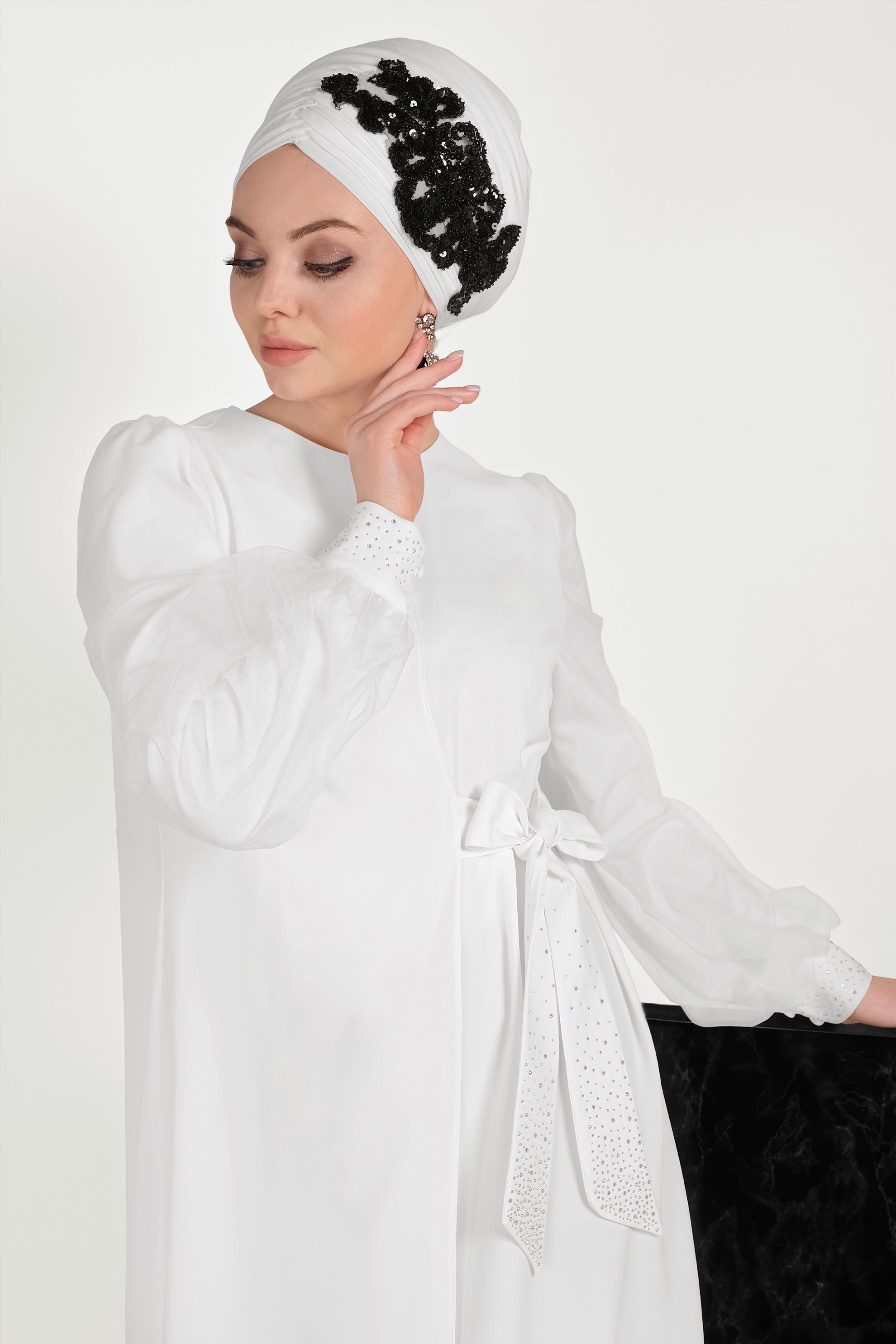 Tesettür giyim BEYAZ YANDAN BAĞLAMALI ASİMETRİK PANTOLONLU TAKIM 30015