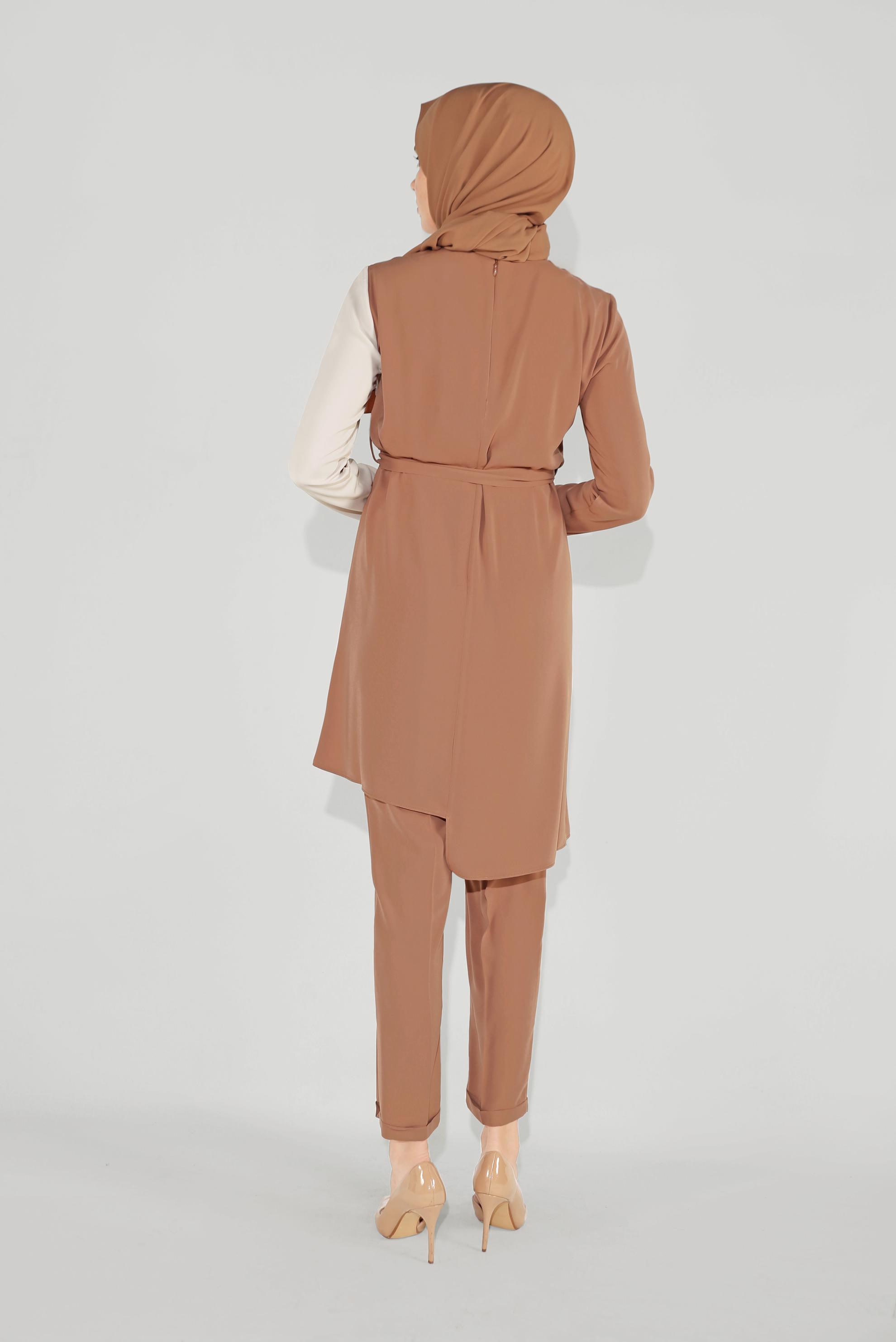 Tesettür giyim KAHVE ÇİÇEK DESENLİ ASİMETRİK PANTOLON TAKIM 30018