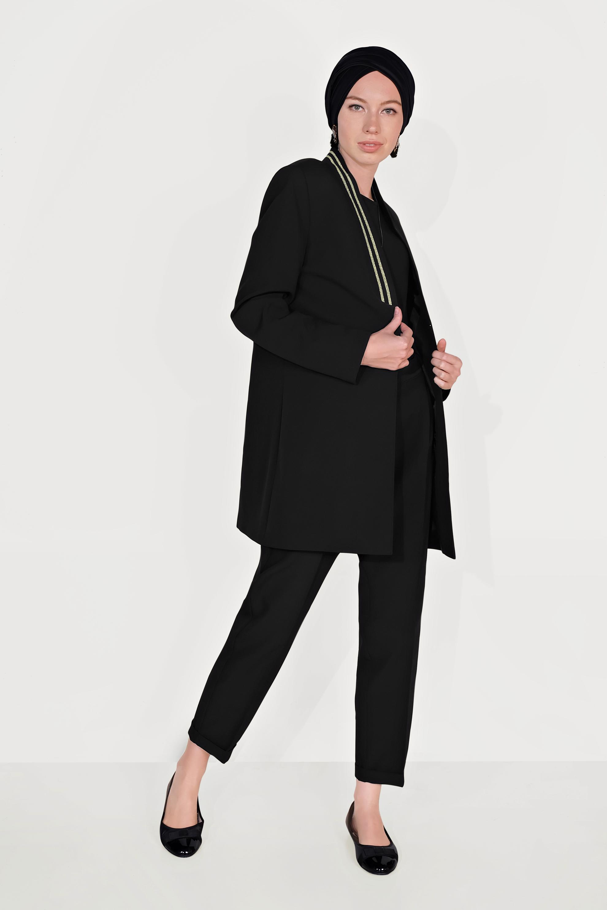 Tesettür giyim SİYAH YAKASI SİMLİ ŞERİTLİ TAKIM 30031