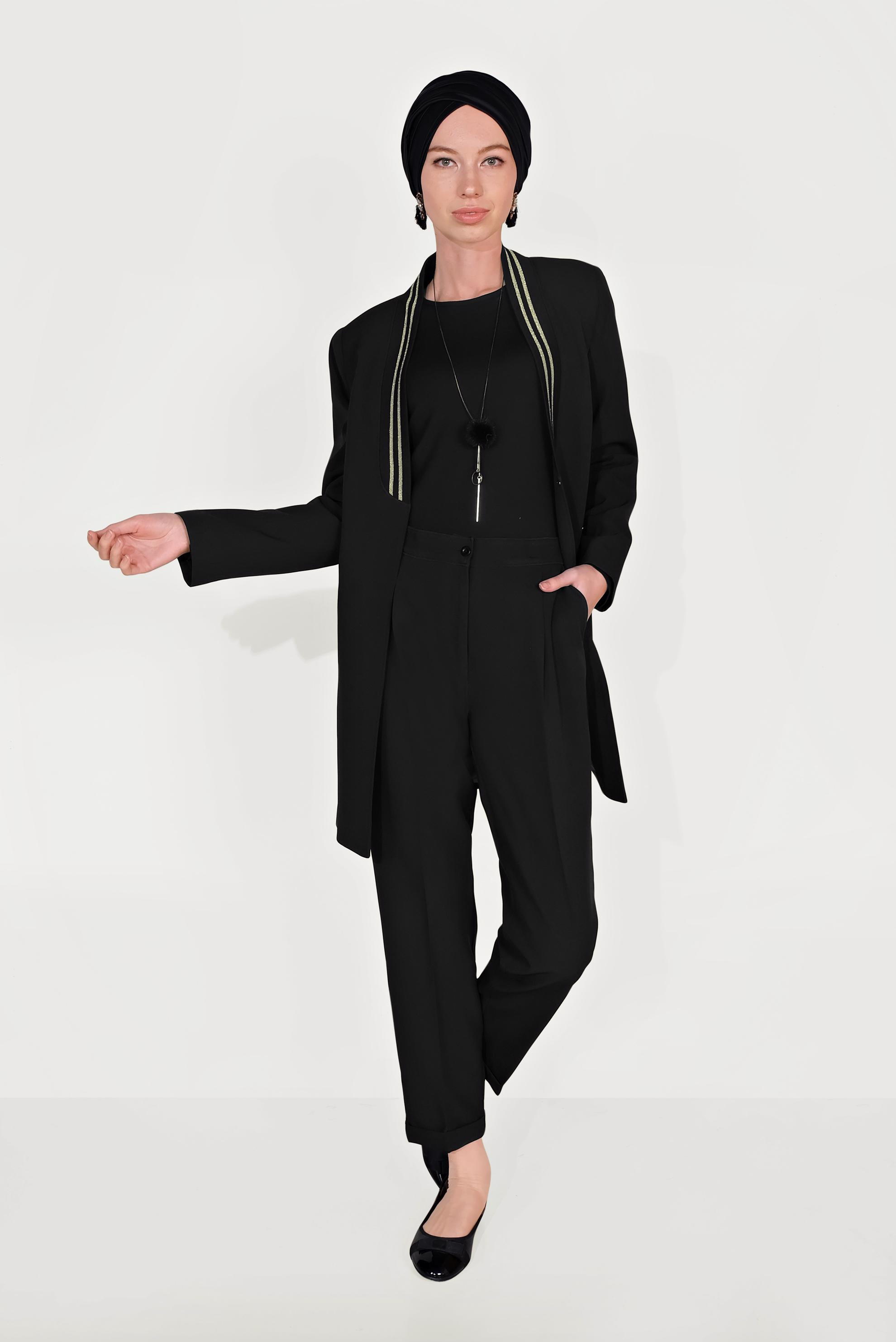 Tesettür giyim SİYAH YAKASI SİMLİ ŞERİTLİ TAKIM 30031