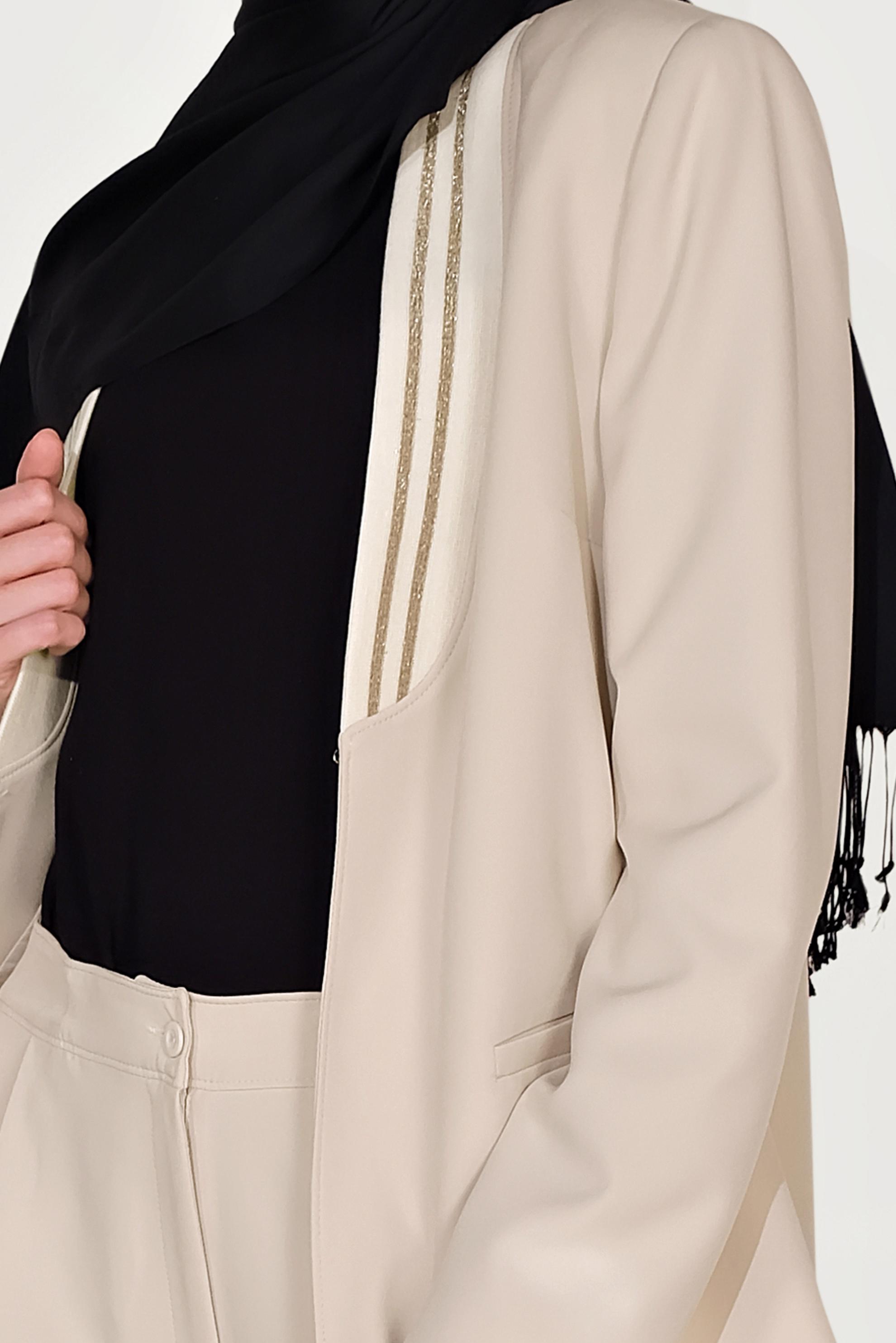 Tesettür giyim BEJ YAKASI SİMLİ ŞERİTLİ TAKIM 30031