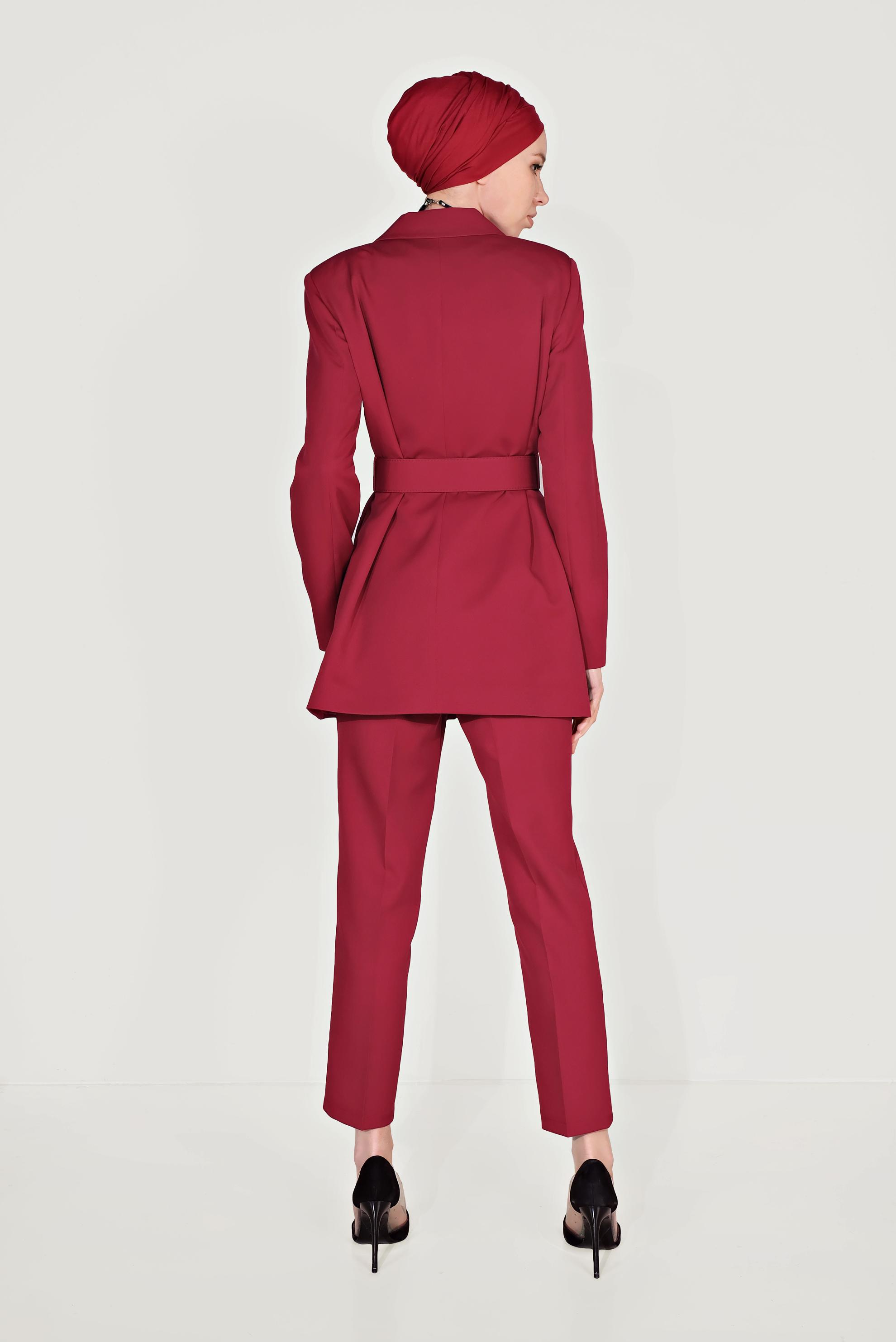 Tesettür giyim KIRMIZI KLASİK KESİM KEMERLİ İKİLİ PANTOLONLU TAKIM 30033