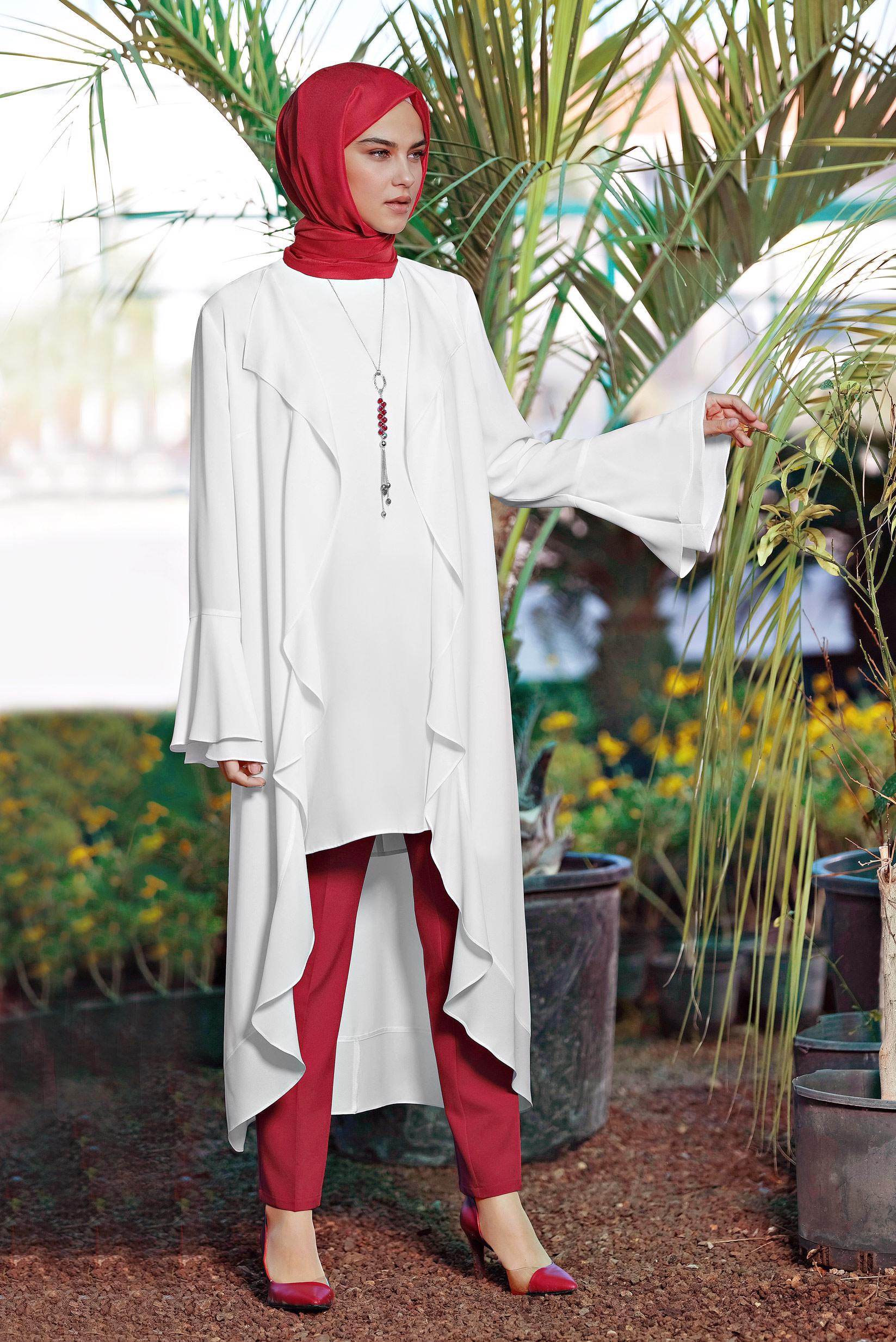 Tesettür giyim BEJ ARKASI ÇİÇEK DESENLİ ÜÇLÜ PANTOLONLU TAKIM 3503