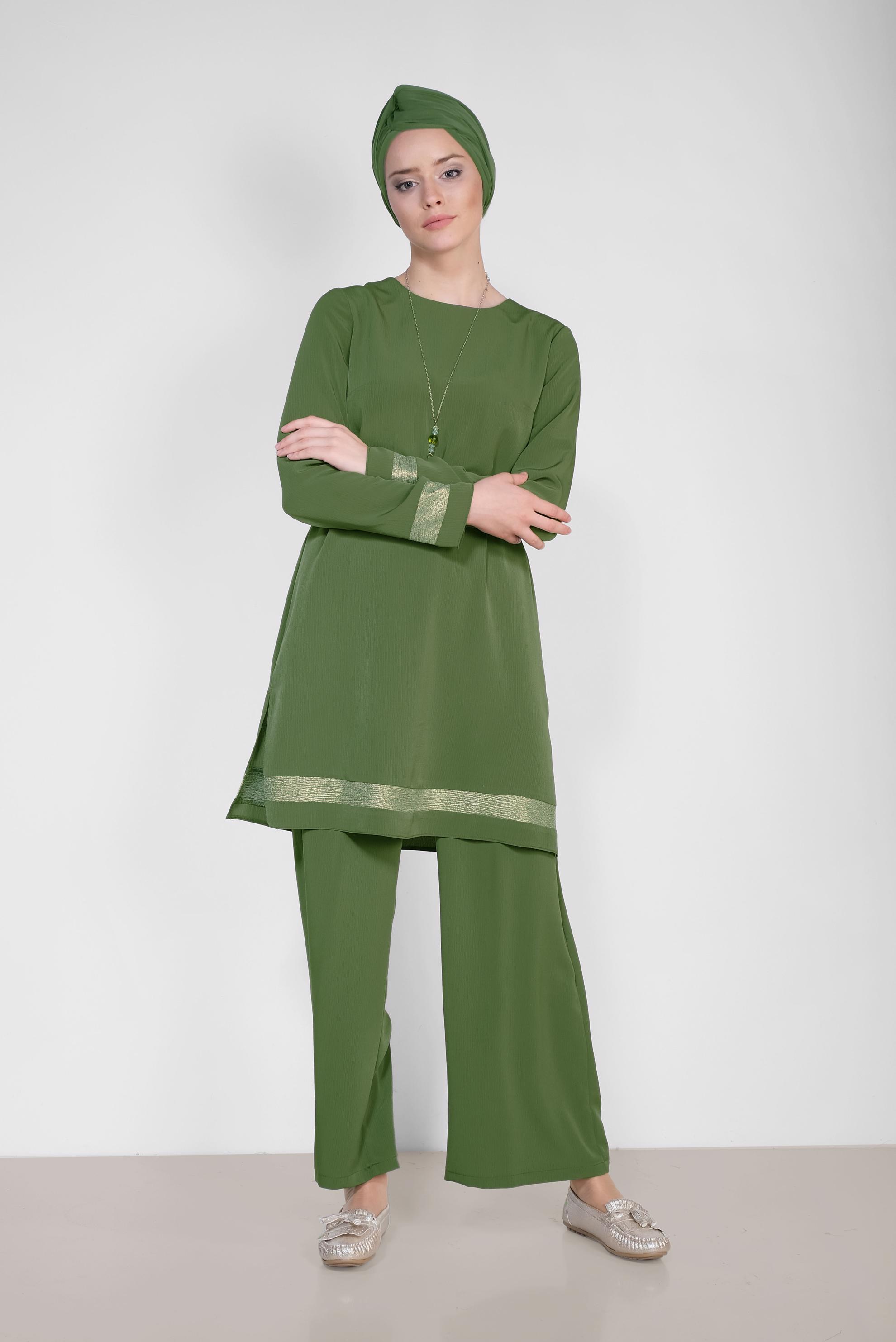 Tesettür giyim HAKİ ŞERİTLİ YALDIZLI İKİLİ PANTOLONLU TAKIM 3509