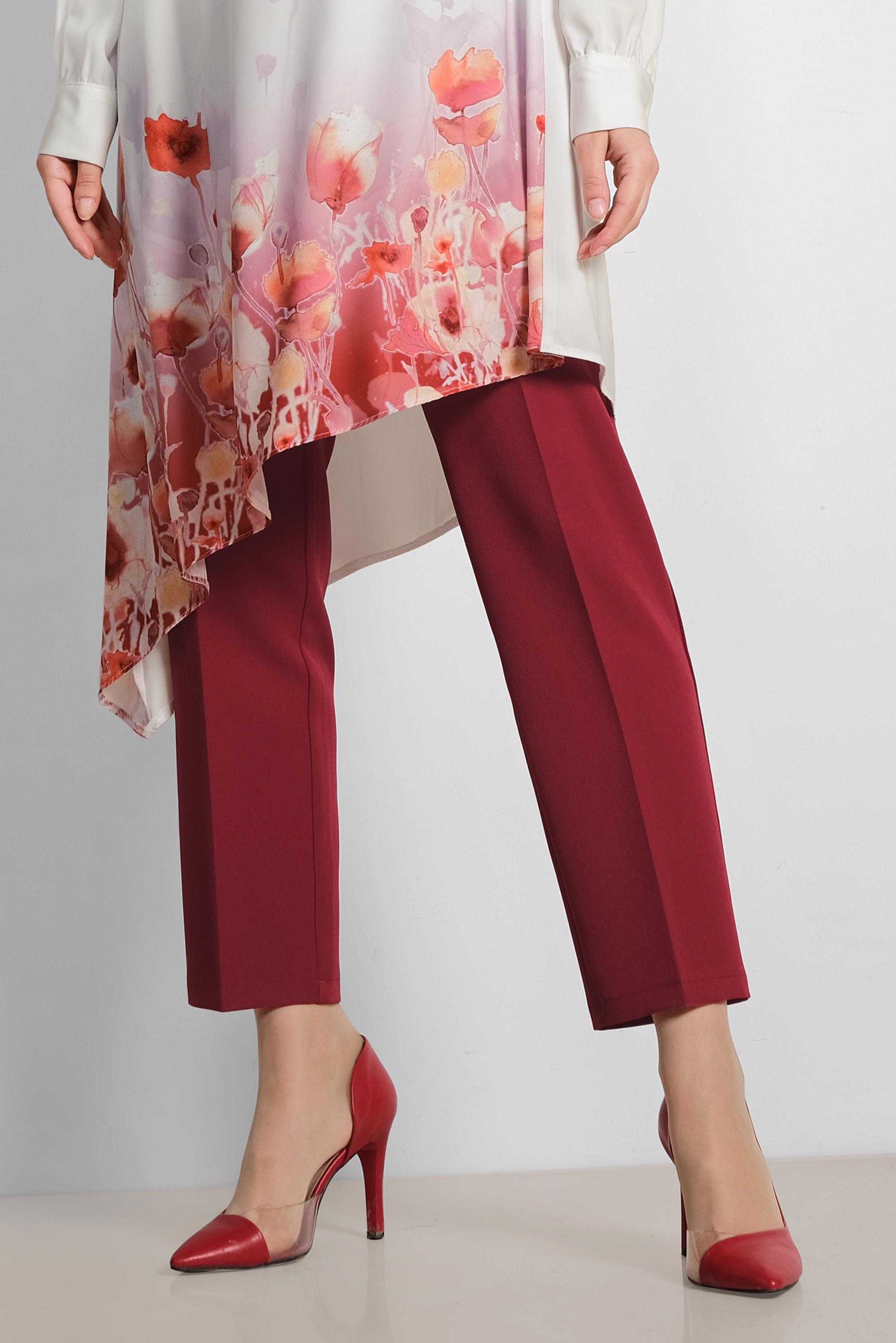 Tesettür giyim BEYAZ YAKASI BAĞCIKLI ETEK UCU FLORAL DESENLİ PANTOLONLU TAKIM 3510