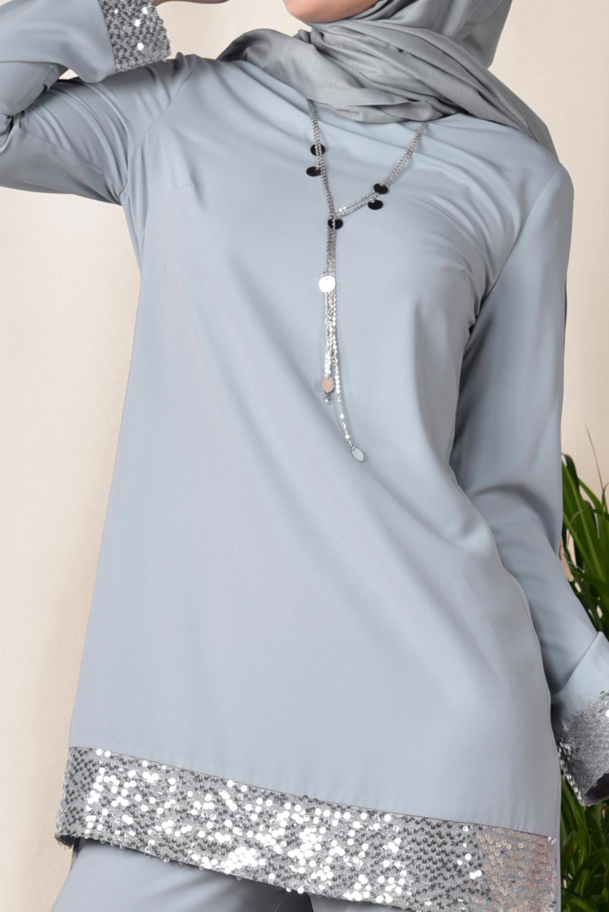 Tesettür giyim GRİ İŞLEMELİ PANTOLON TUNİK TAKIM 3523