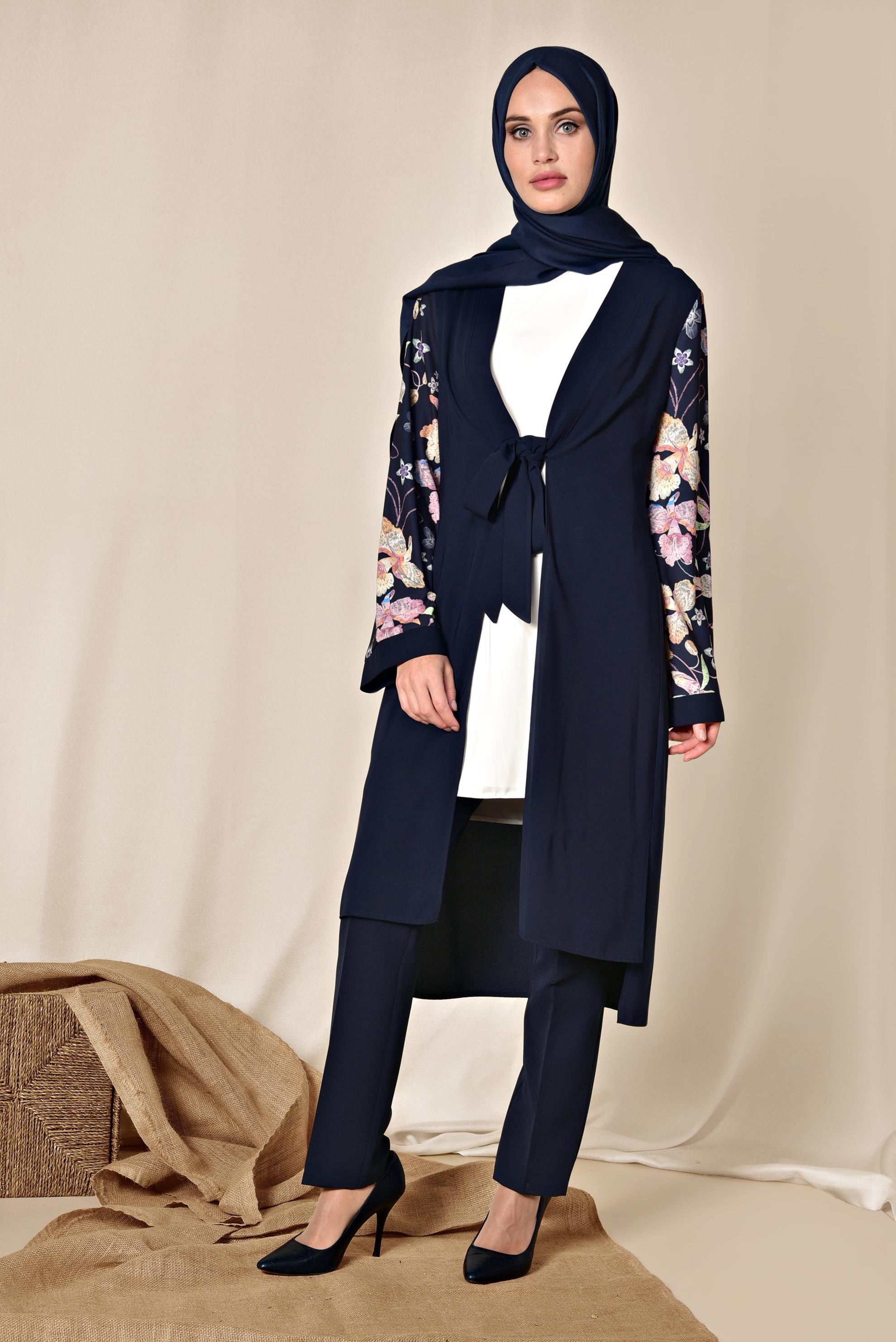 Tesettür giyim LACİVERT KOLLARI FLORAL DESENLİ ÜÇLÜ PANTOLONLU TAKIM 3529