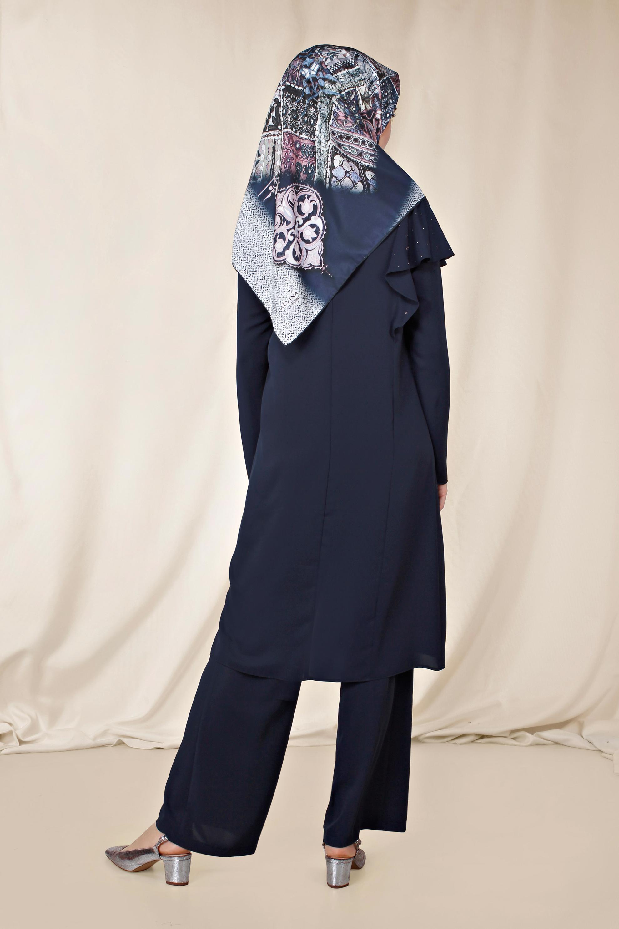 Tesettür giyim LACİVERT OMUZU VOLANLI TAŞ DETAYLI PANTOLONLU TAKIM 3531