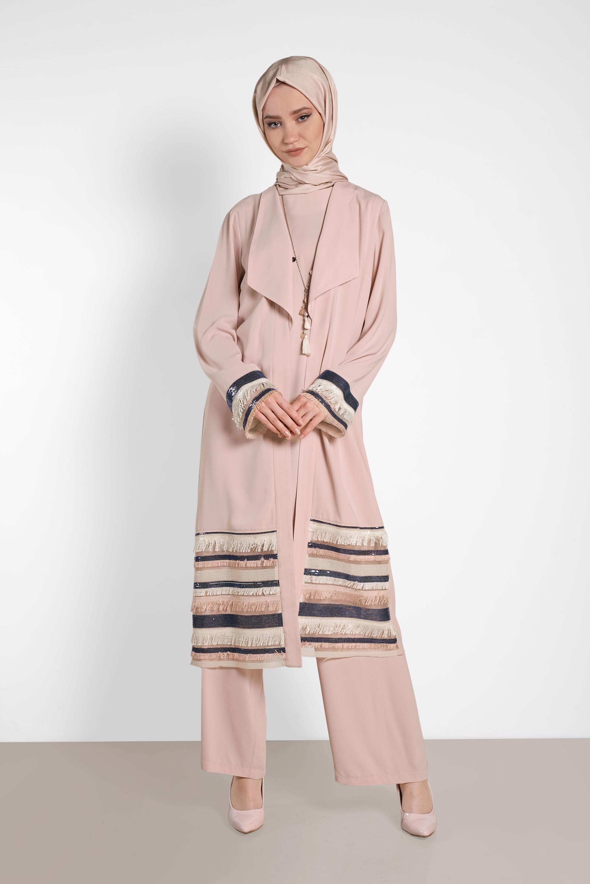 Tesettür giyim PUDRA ETEK UCU VE MANŞETLERİ PÜSKÜL DETAYLI ÜÇLÜ PANT. TAKIM 3557 