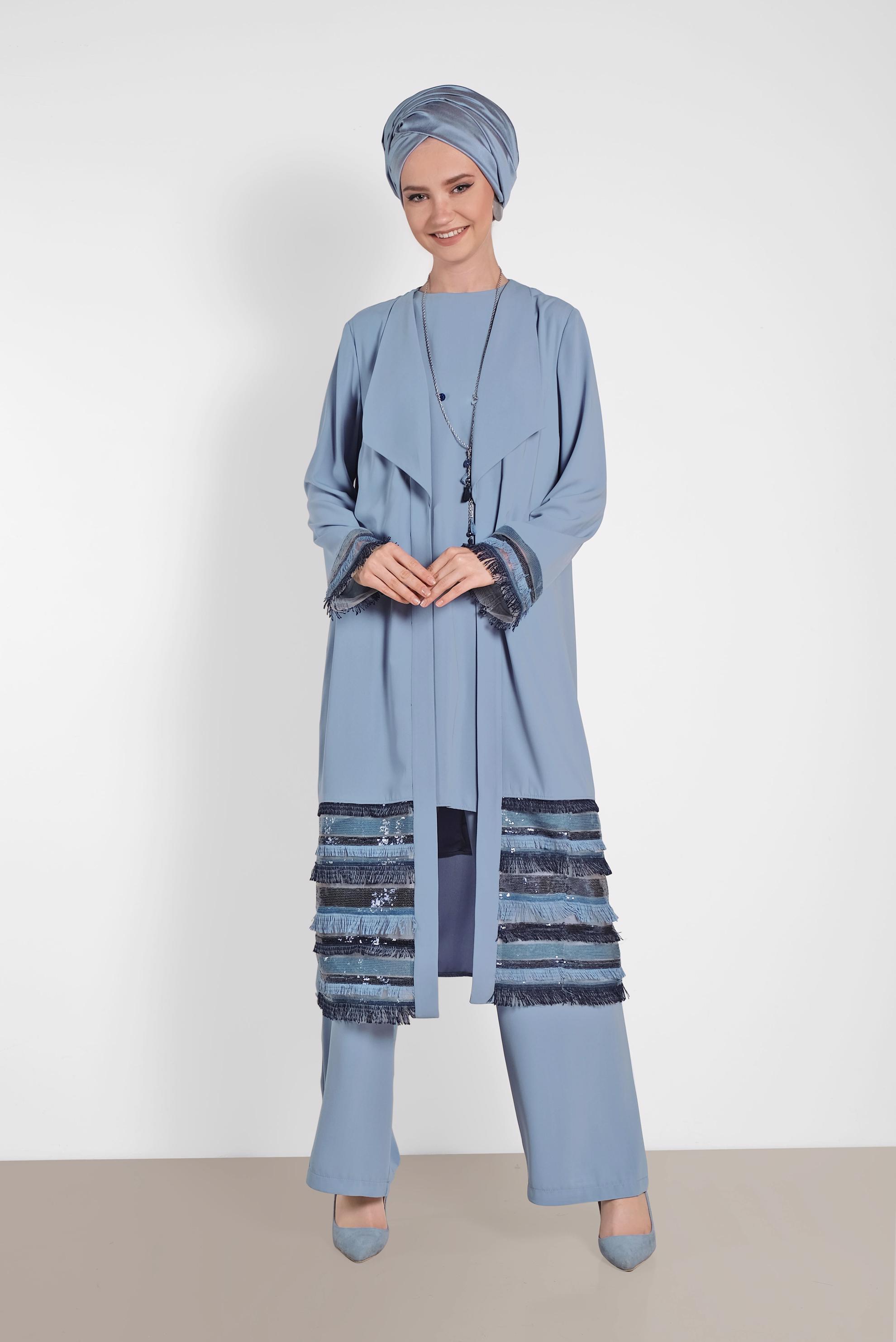 Tesettür giyim MAVİ ETEK UCU VE MANŞETLERİ PÜSKÜL DETAYLI ÜÇLÜ PANT. TAKIM 3557 