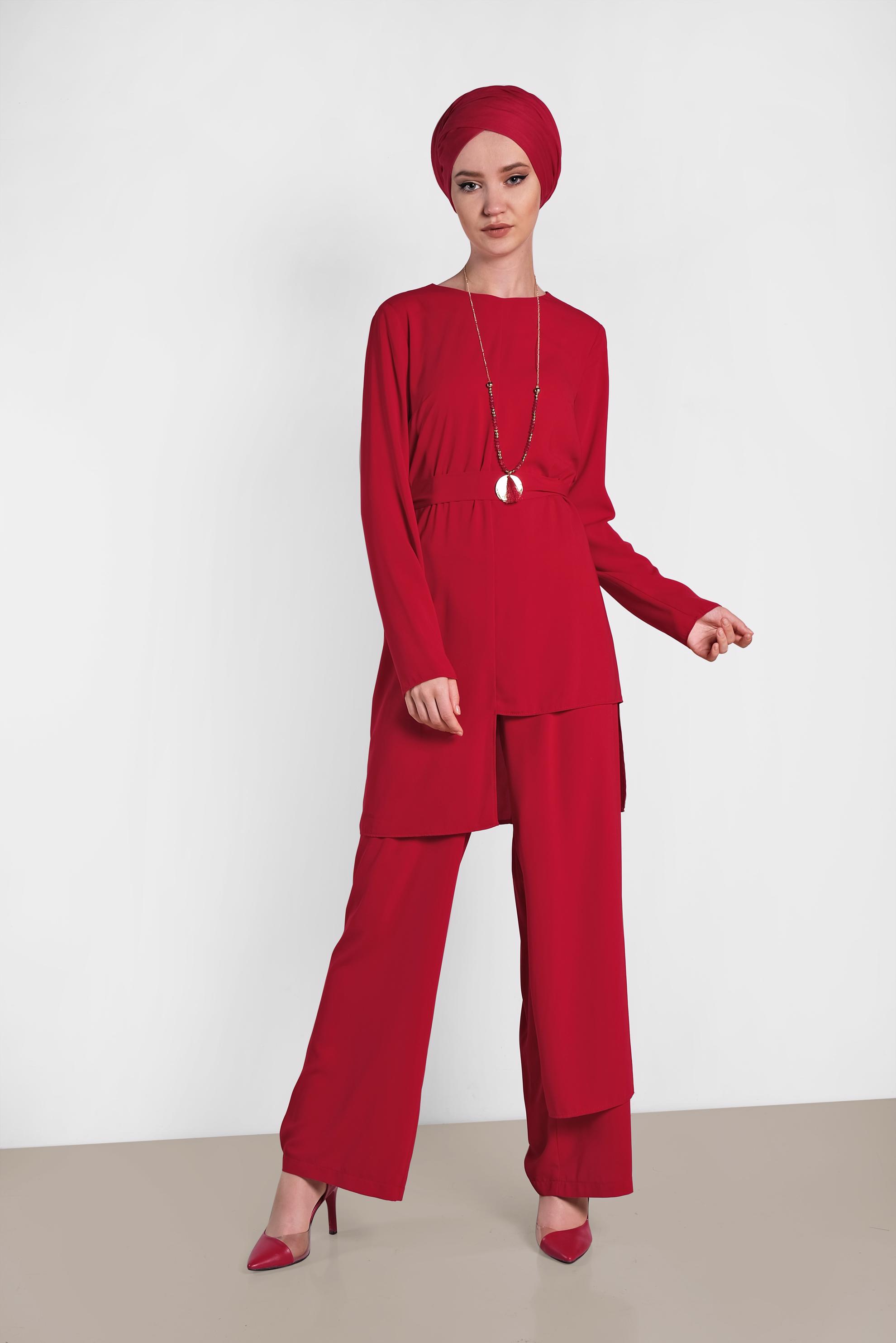 Tesettür giyim KIRMIZI ASİMETRİK KESİM PANTOLONLU TAKIM 3575