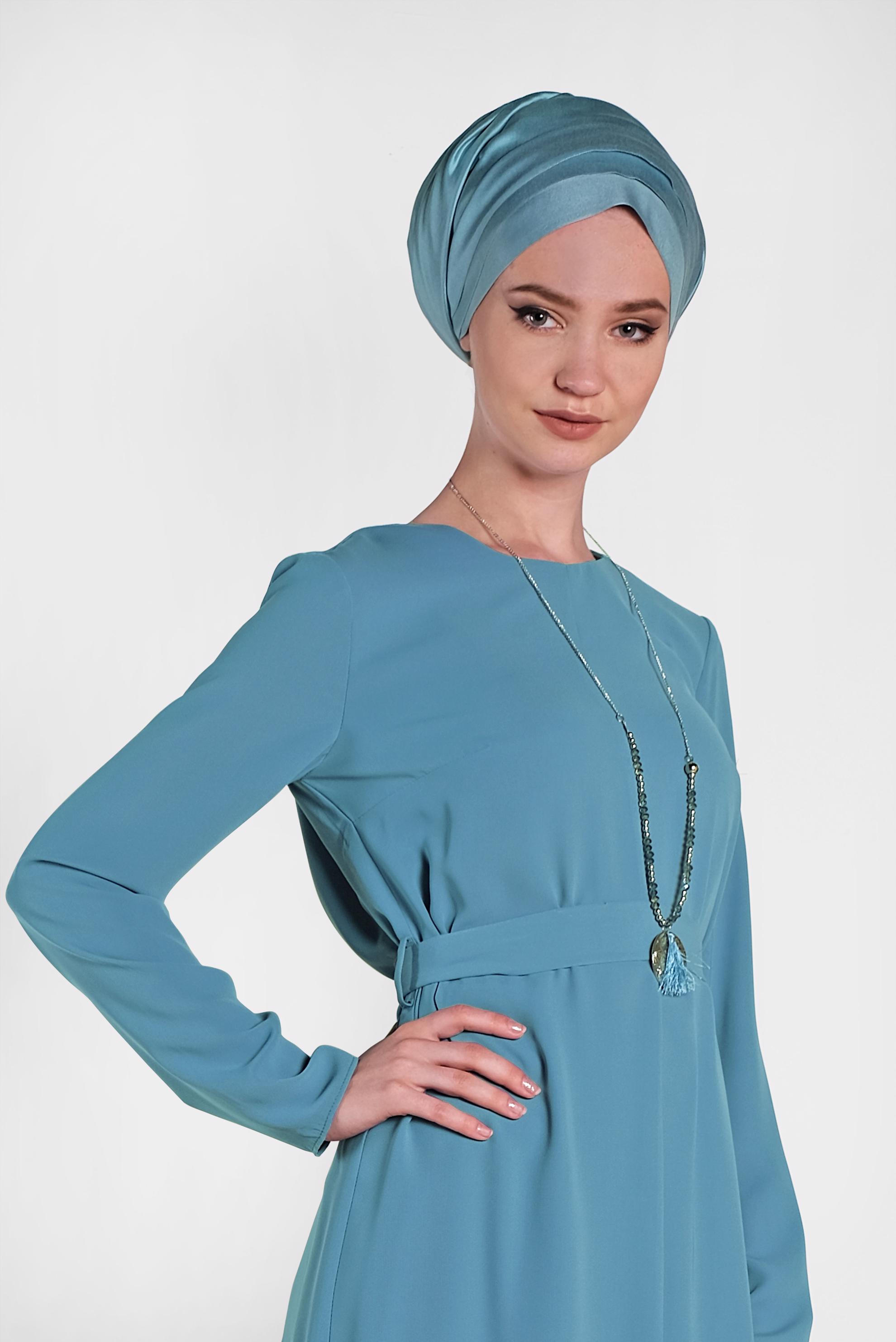 Tesettür giyim MAVİ ASİMETRİK KESİM PANTOLONLU TAKIM 3575