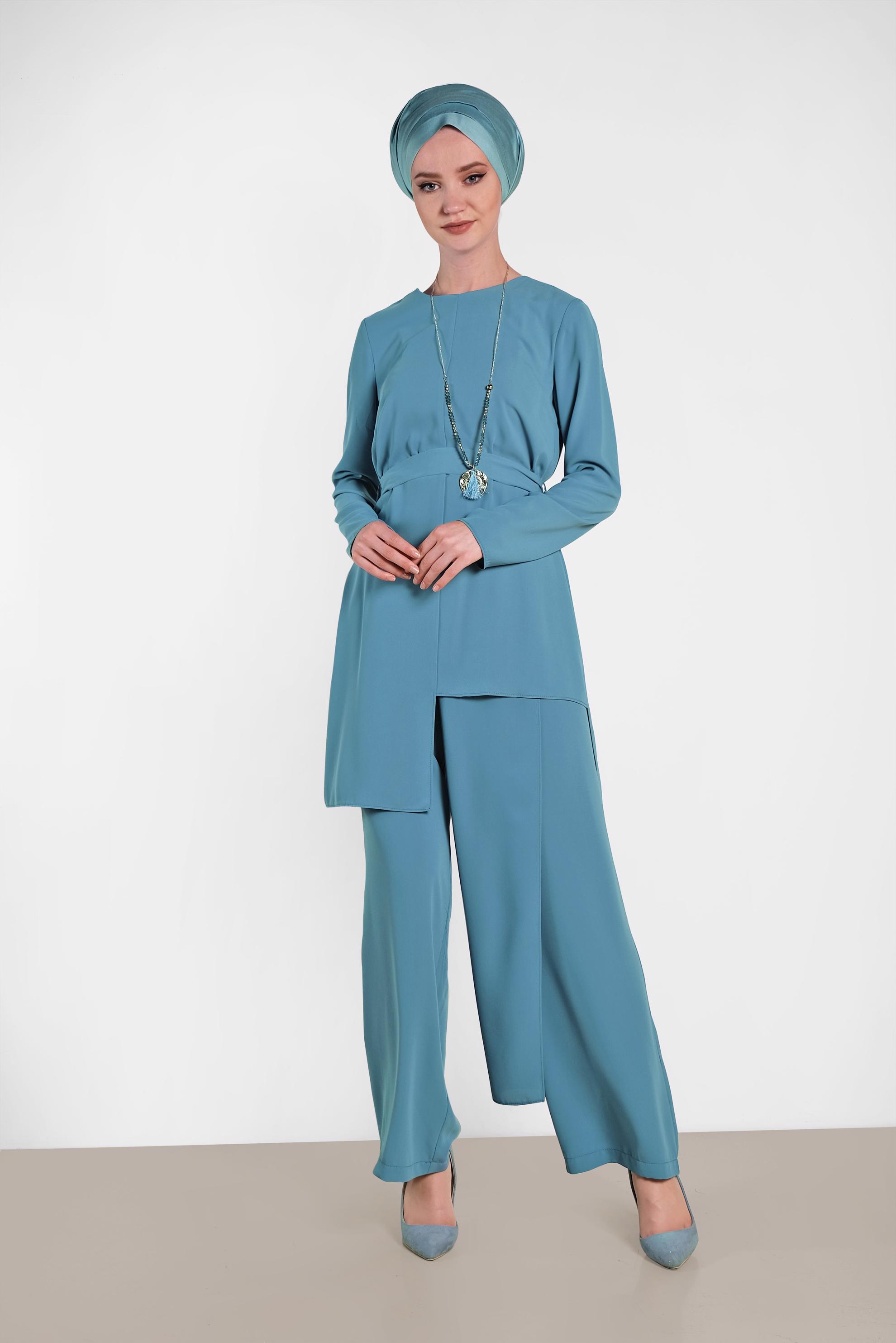 Tesettür giyim MAVİ ASİMETRİK KESİM PANTOLONLU TAKIM 3575