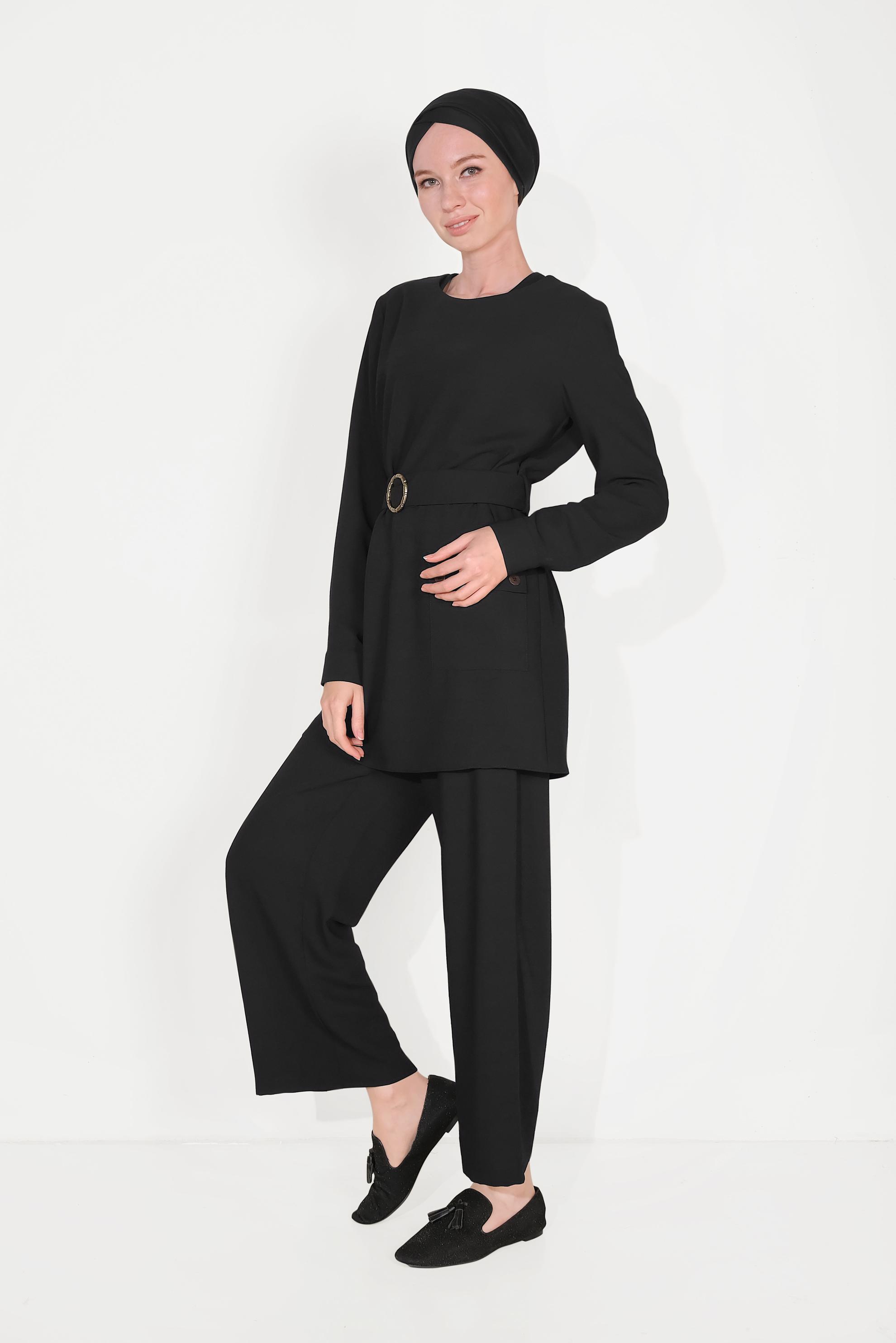 Tesettür giyim SİYAH KEMERLİ CEPLİ KREP TAKIM 40648